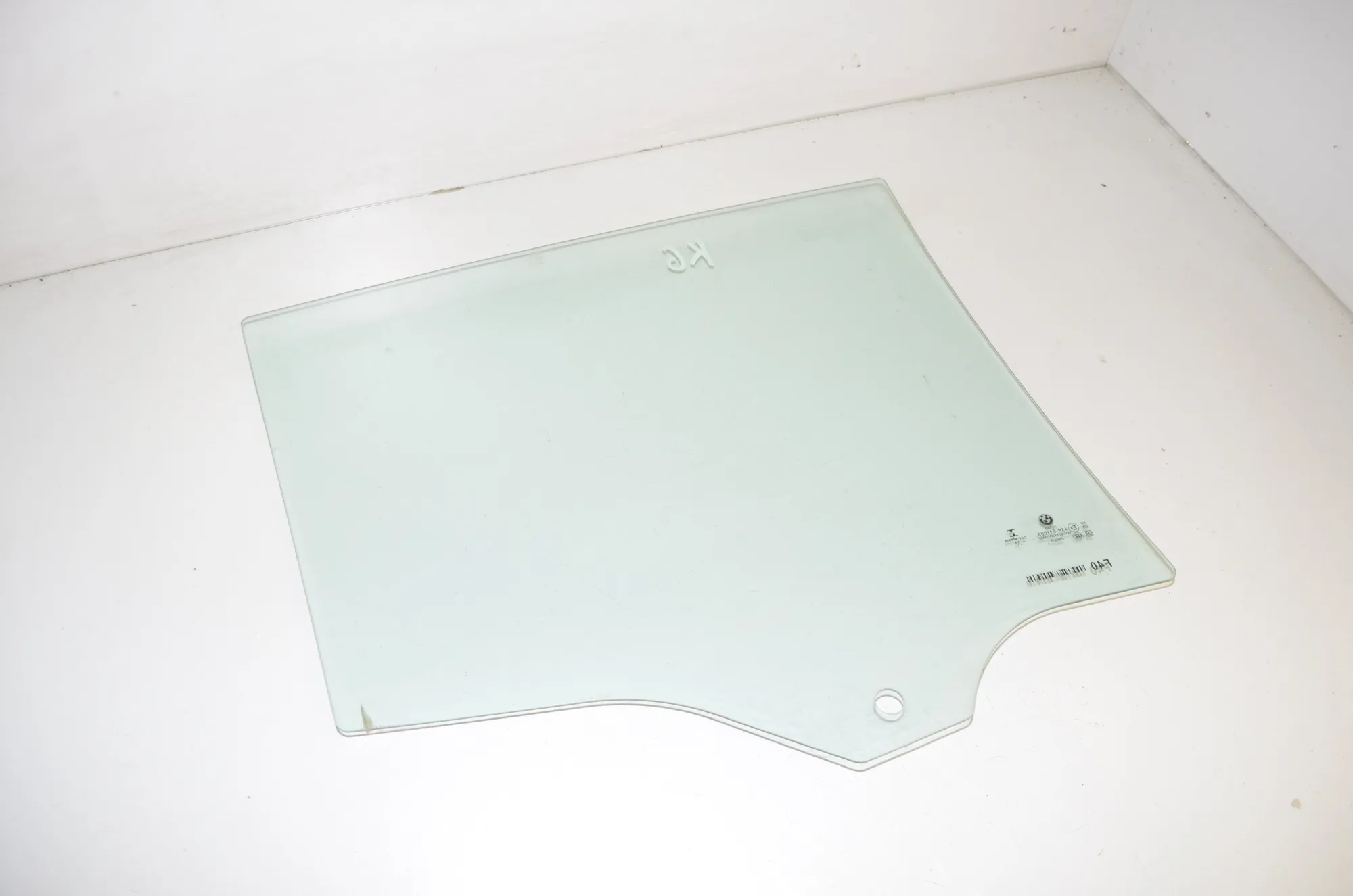 Rear Left Door Window – OEM 7448061 · BMW 1 (F40) (2019 - -) (F40)118d 2020 – 3