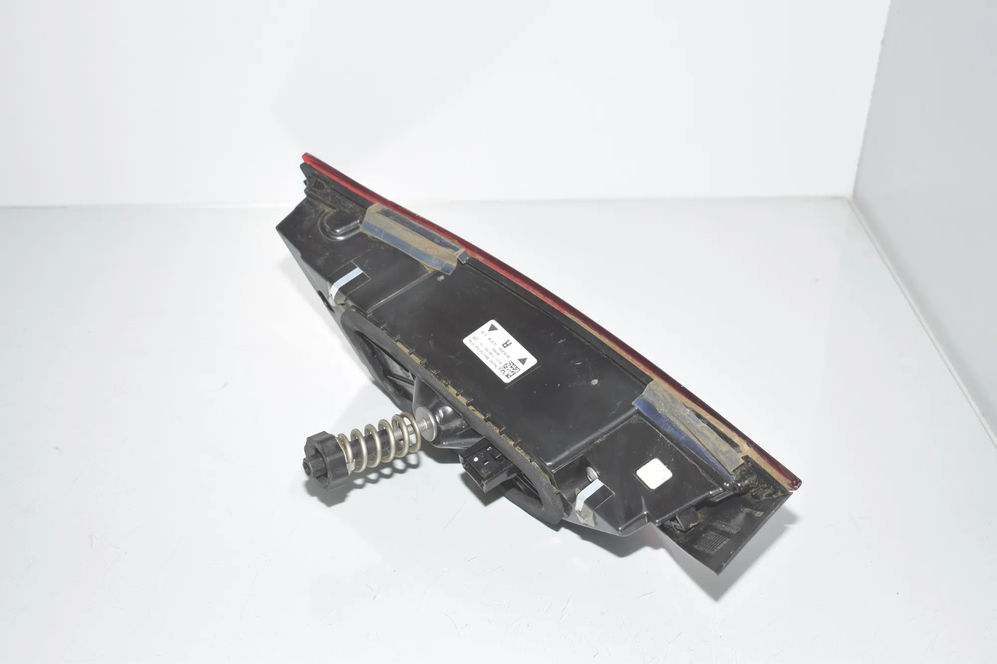 Right Side Tailgate Tail Light – OEM 7450652 · BMW 1 (F40) (2019 - -) (F40)118d 2020 – 3
