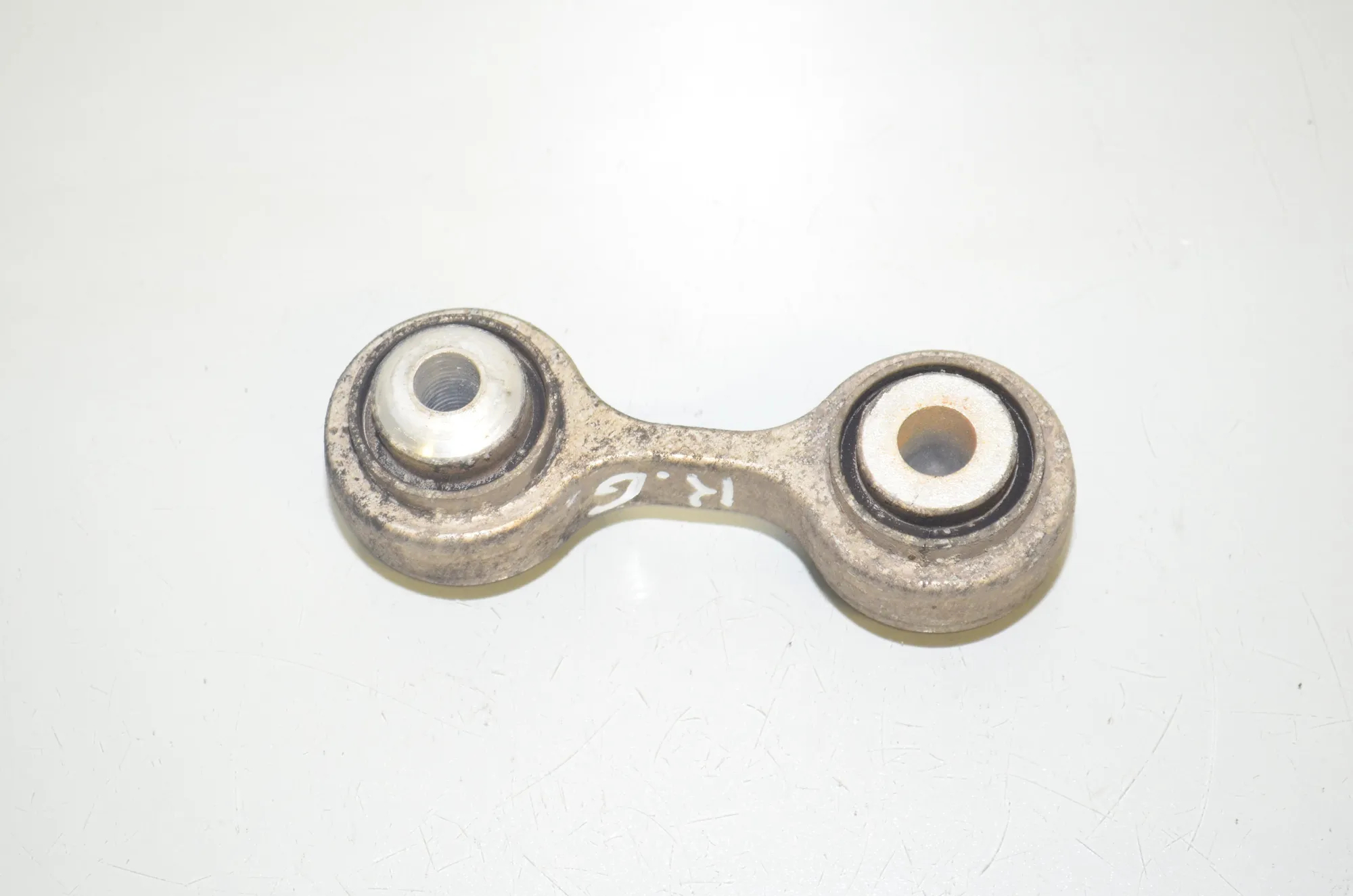 Rear Left Control Arm – OEM 2284130 · BMW 5 (F10) M5 2012 – 4