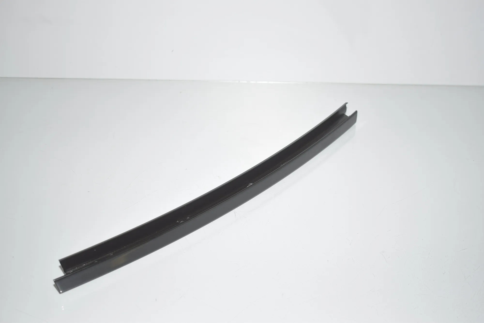 Other Trim Parts – OEM 7465142 · BMW 3 (G20, G28) (2018 - -) 330 e Plug-in-Hybrid 2021 – 2