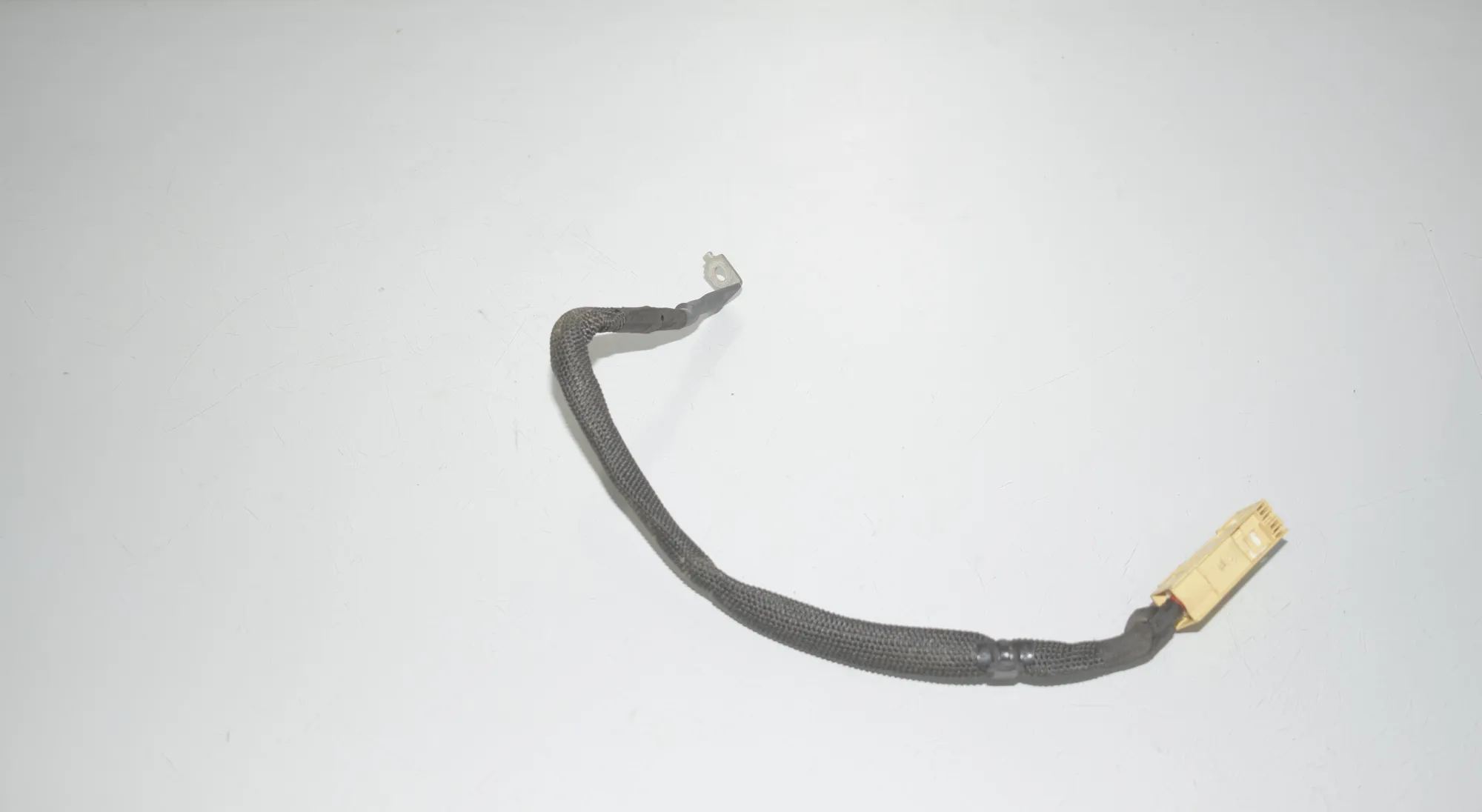Other Wiring Loom – OEM 6843400 · BMW 3 (G20, G28) (2018 - -) 330 e Plug-in-Hybrid 2021 – 3