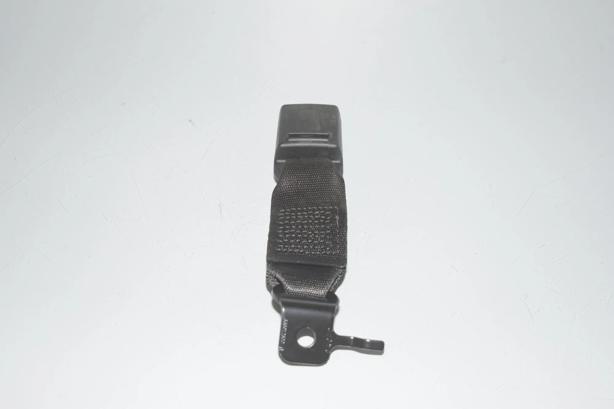 Rear Left Seat Buckle – OEM 7496283 · BMW 3 (G20, G28) (2018 - -) 330 e Plug-in-Hybrid 2021