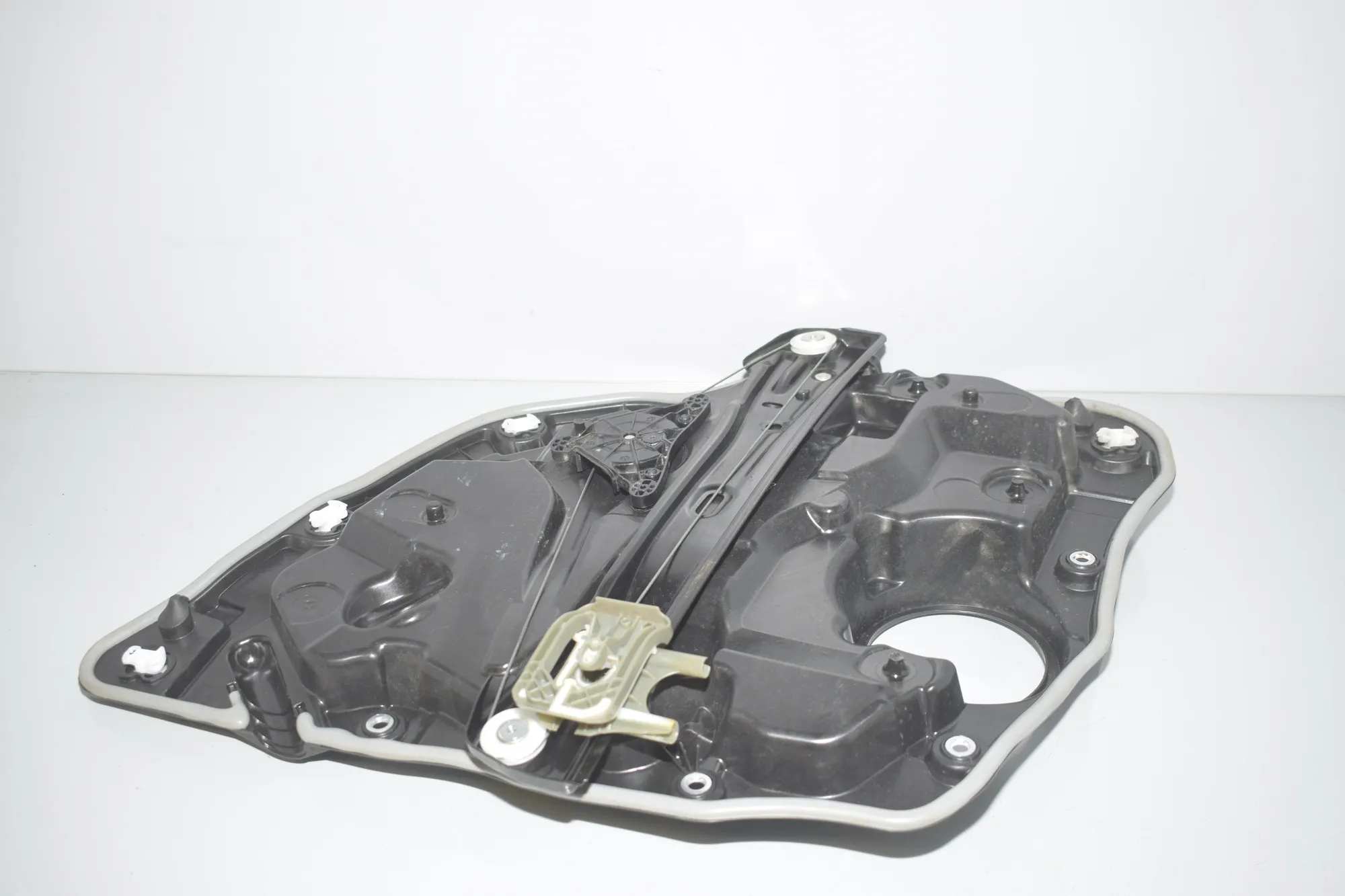 Rear Left Door Panel – OEM 7432235 · BMW 3 (G20, G28) (2018 - -) 330 e Plug-in-Hybrid 2021 – 3