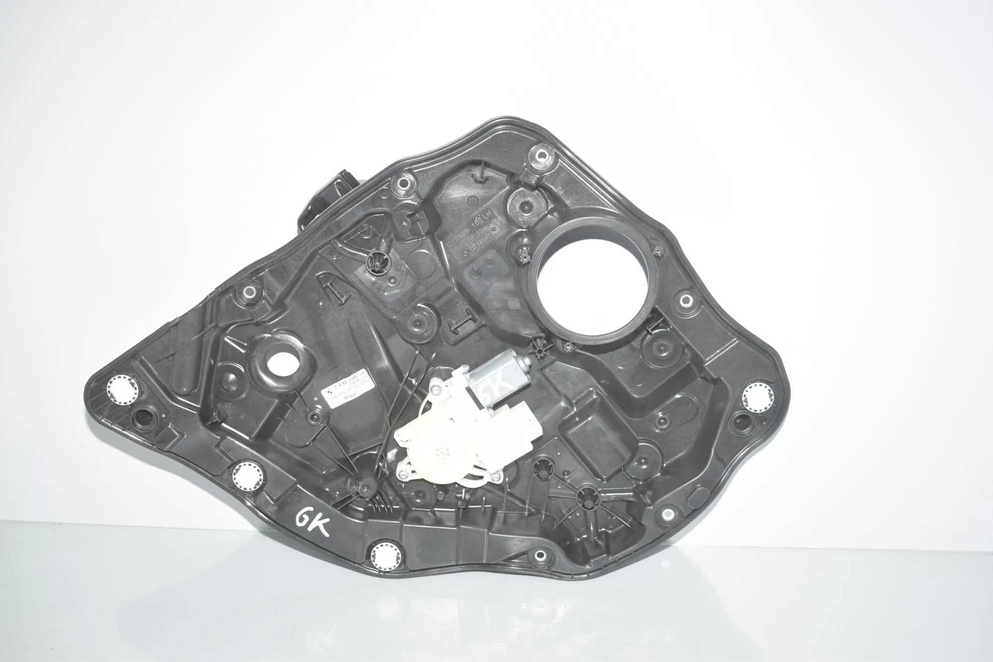 Rear Left Door Panel – OEM 7432235 · BMW 3 (G20, G28) (2018 - -) 330 e Plug-in-Hybrid 2021