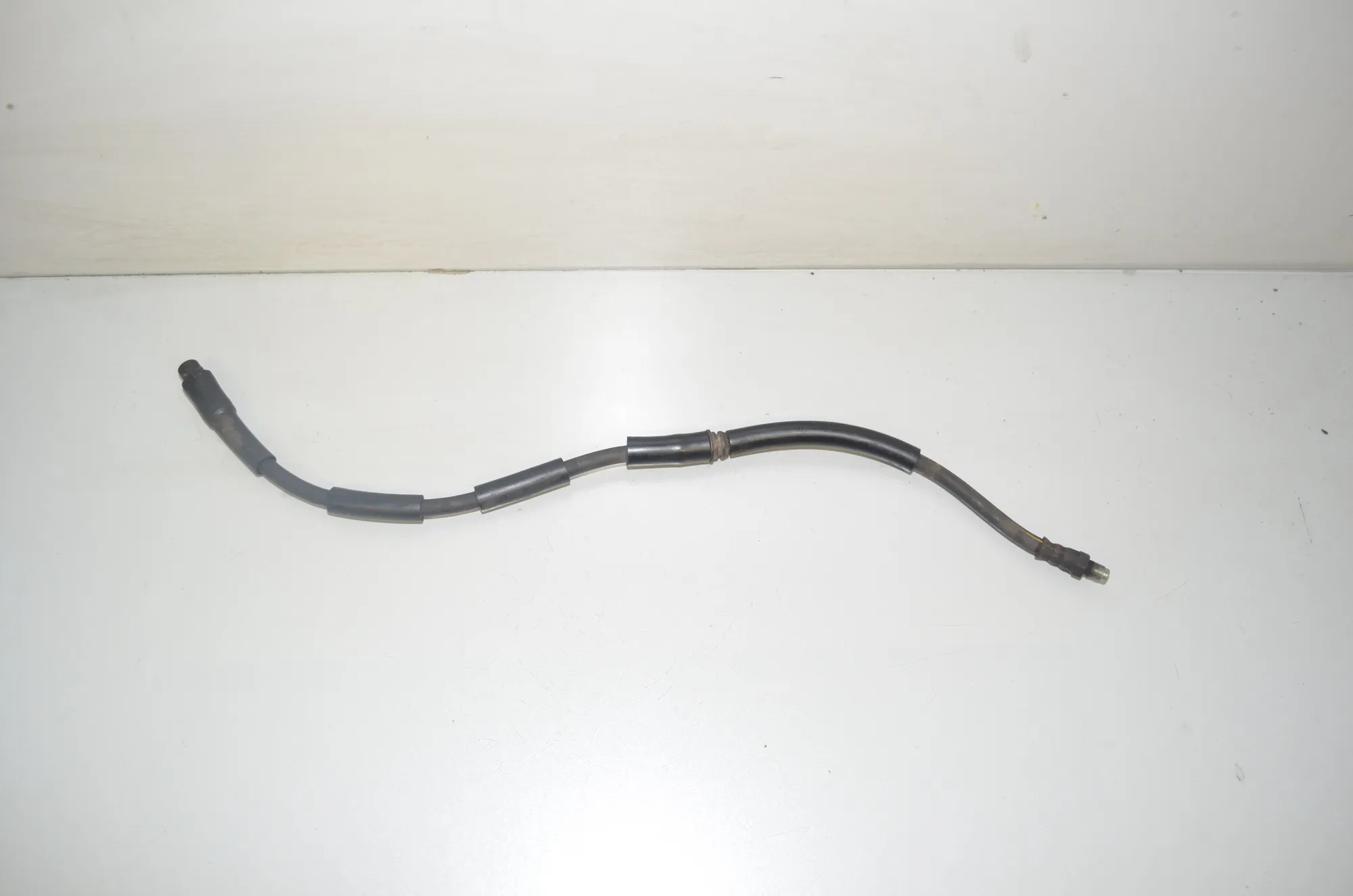 Brake Pipe Hose – OEM 6887451 · BMW X5 (E70) xDrive 40 d 2010 – 2