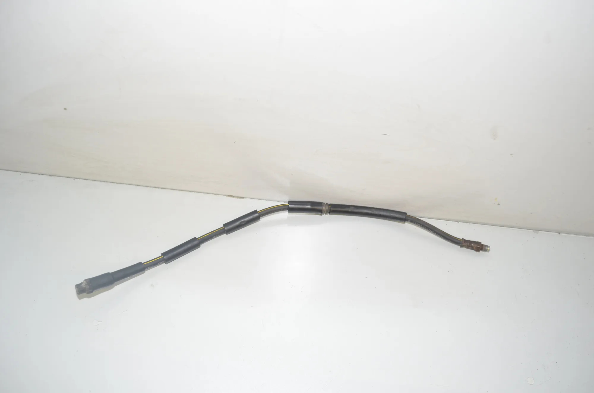 Brake Pipe Hose – OEM 6887451 · BMW X5 (E70) xDrive 40 d 2010 – 3
