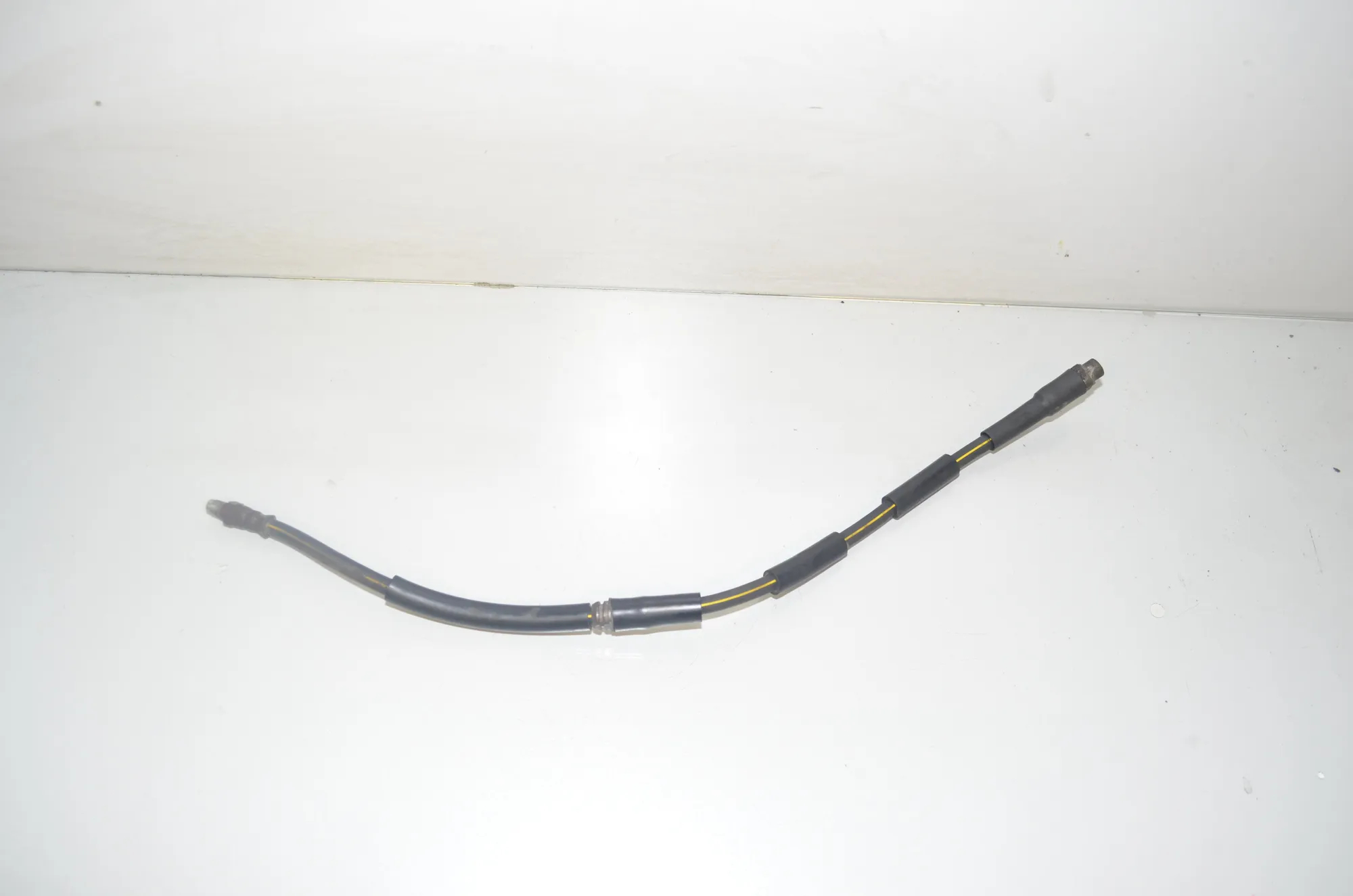 Brake Pipe Hose – OEM 6887451 · BMW X5 (E70) xDrive 40 d 2010