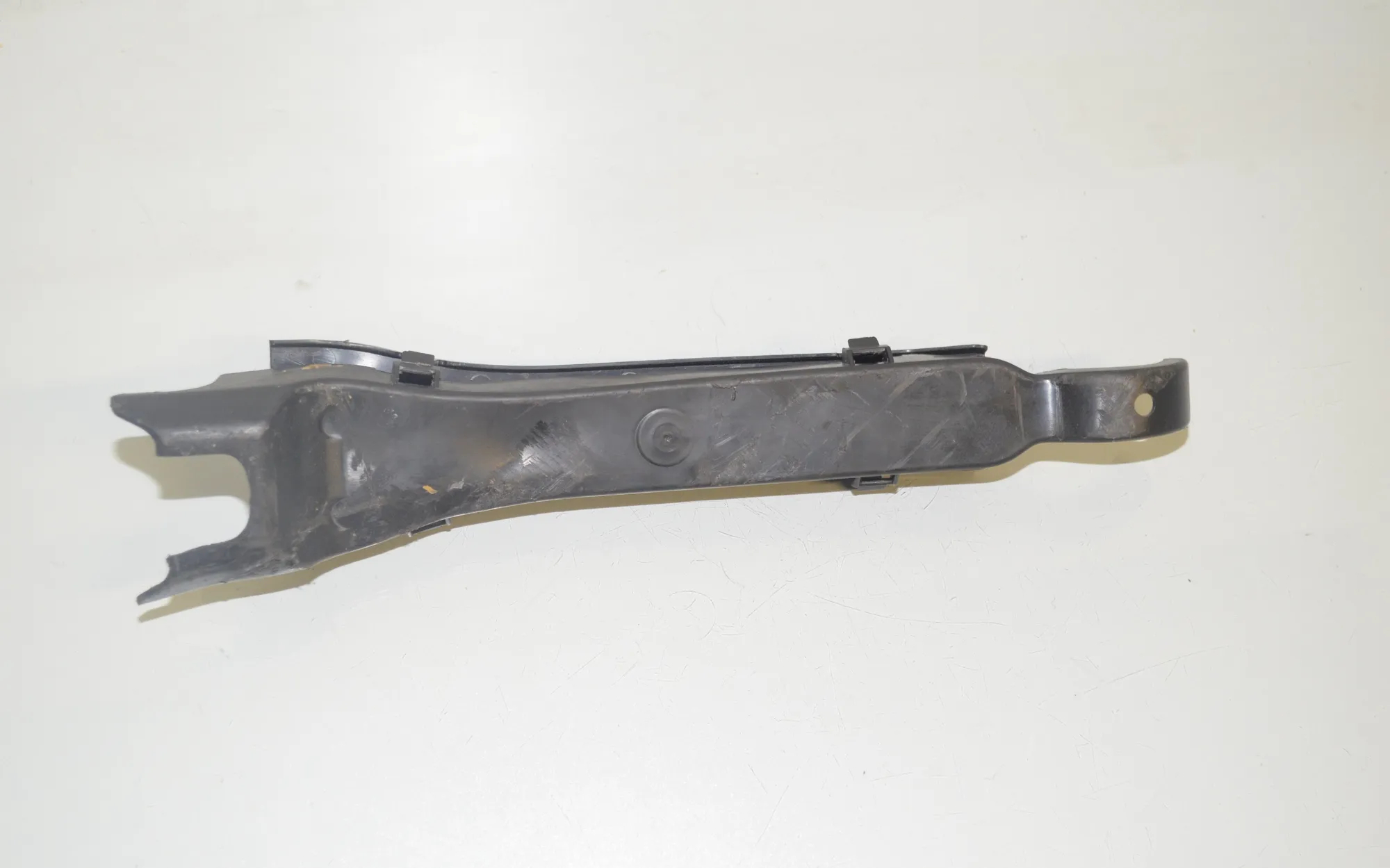 Control Arm Cover – OEM A2053523800 · MERCEDES-BENZ C T-Model (S205) (2014 - -) C 220 BlueTEC / d (205.204) 2015 – 3