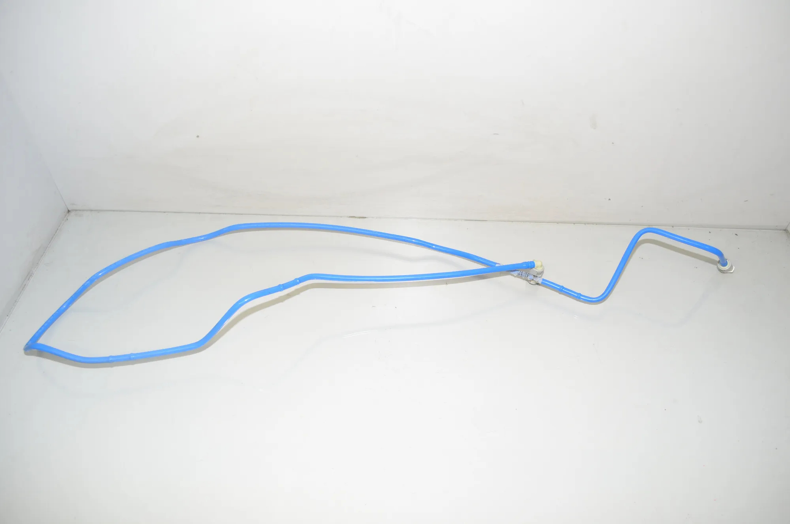 Fuel Pipe – OEM 7348325 · BMW X1 (F48) xDrive 20 i 2019