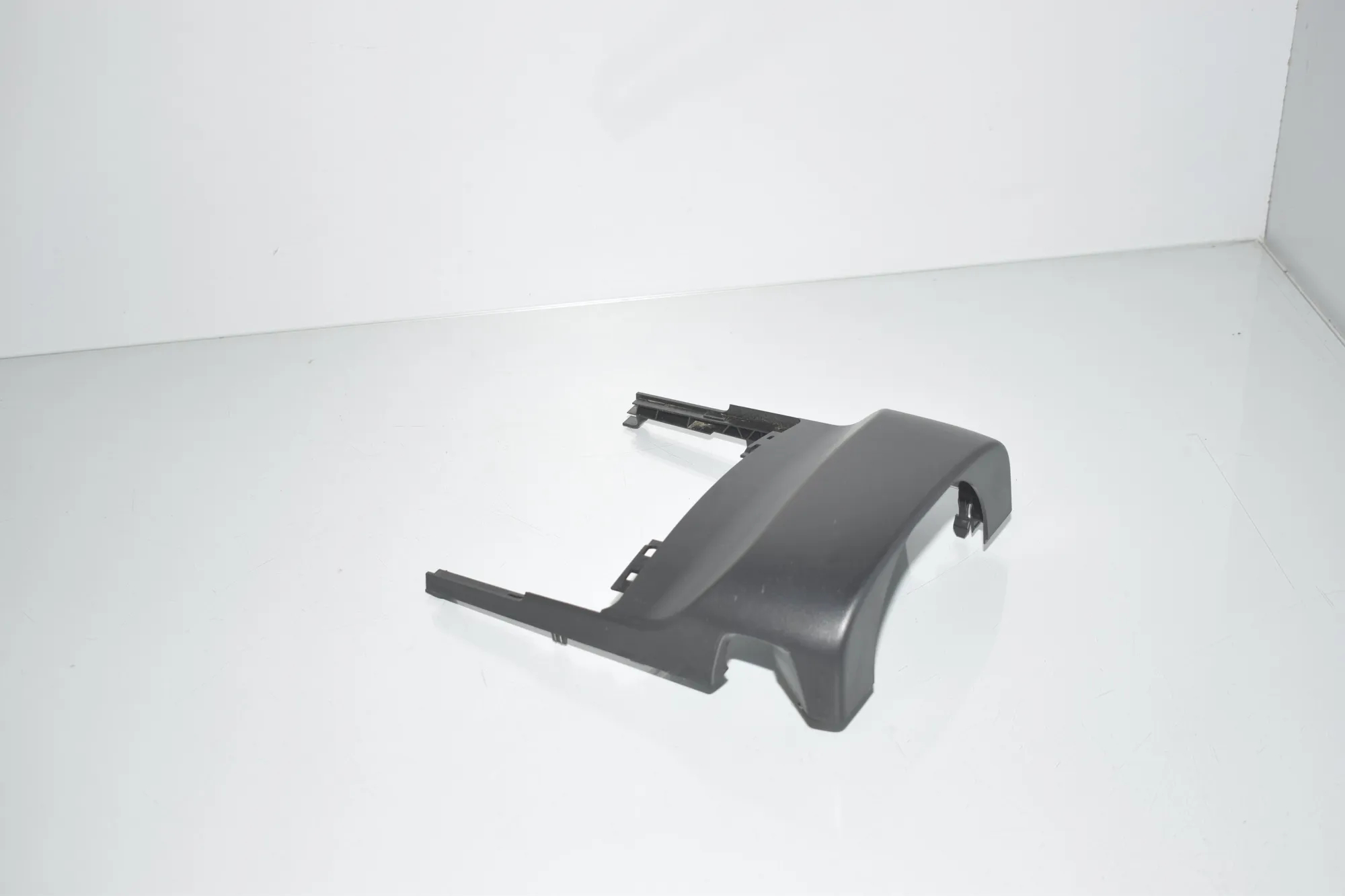 Steering Mechanism Trim – OEM 6805545 · BMW 3 (G20, G28) (2018 - -) 330 e Plug-in-Hybrid 2021 – 2