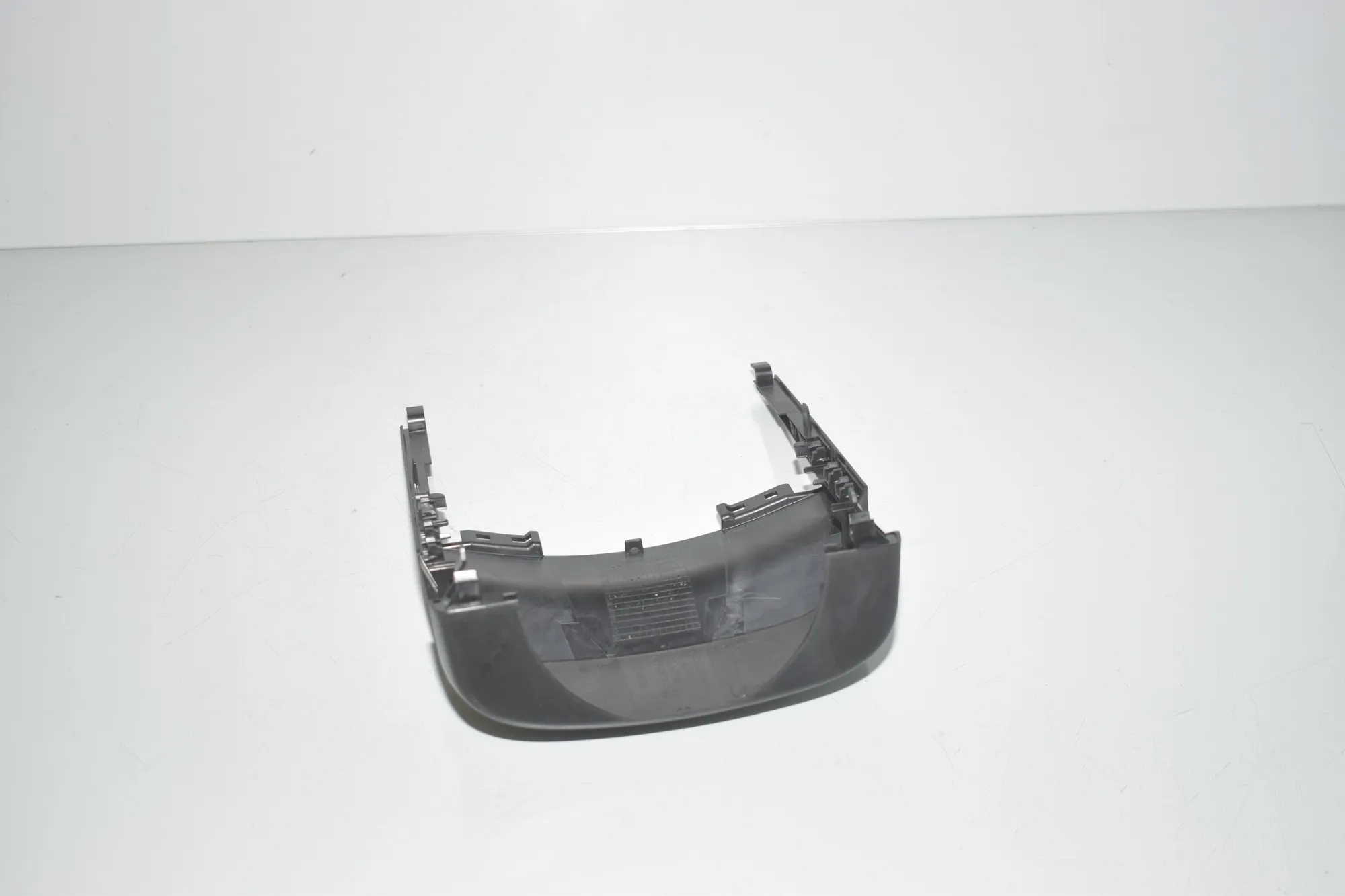 Steering Mechanism Trim – OEM 6805545 · BMW 3 (G20, G28) (2018 - -) 330 e Plug-in-Hybrid 2021 – 4