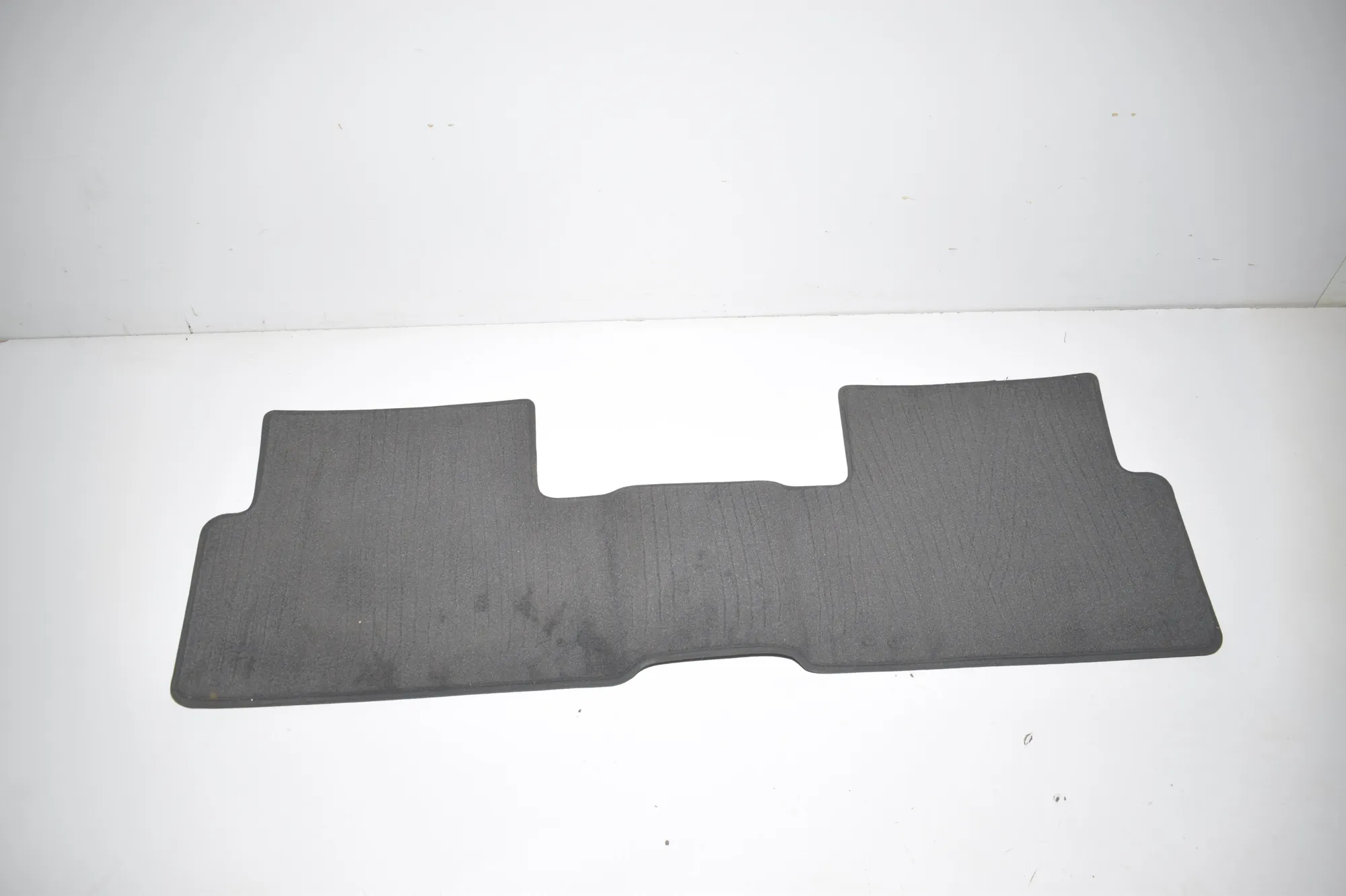 Floor Mat Set – OEM 7318734 · BMW i3 (I01) BMW i3 (I01) Electric 2020 – 4