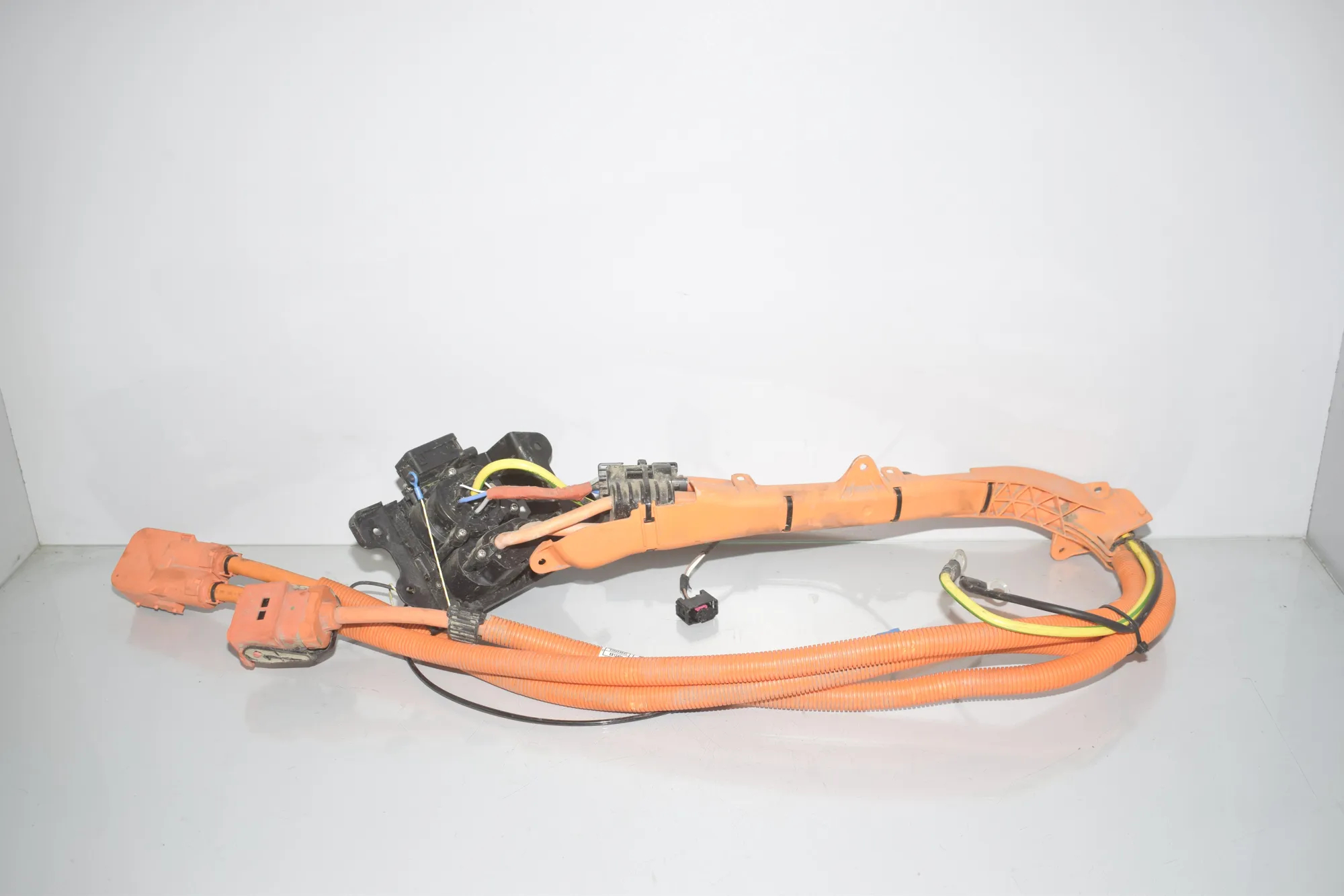 Battery Charging Cable – OEM 7640058 · BMW i3 (I01) Electric 2019 – 2