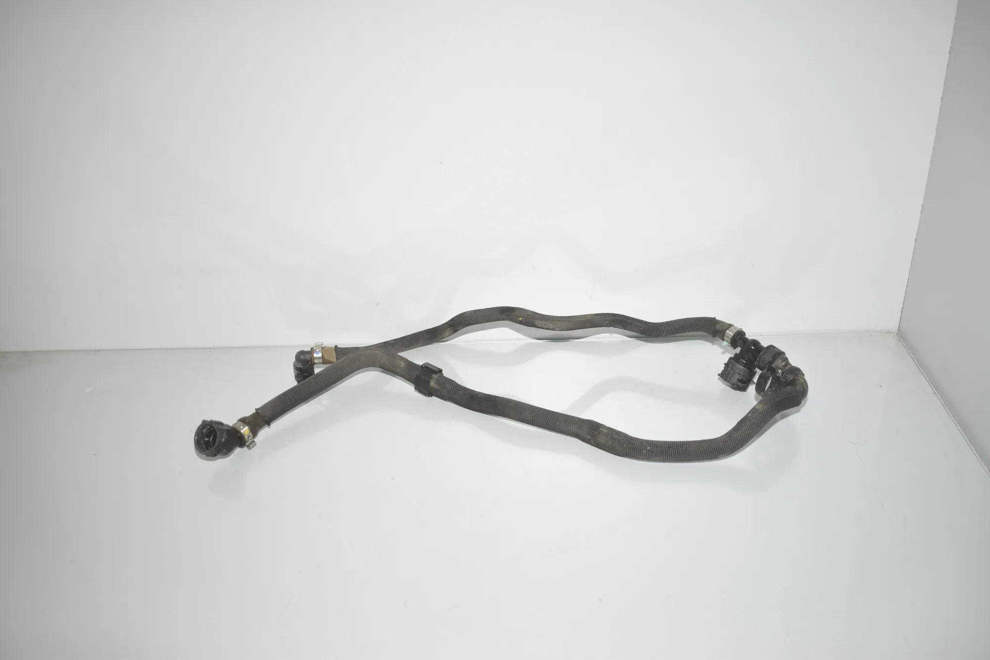 Coolant Hose Pipe – OEM 8656445 · BMW i3 (I01) Electric 2019 – 2