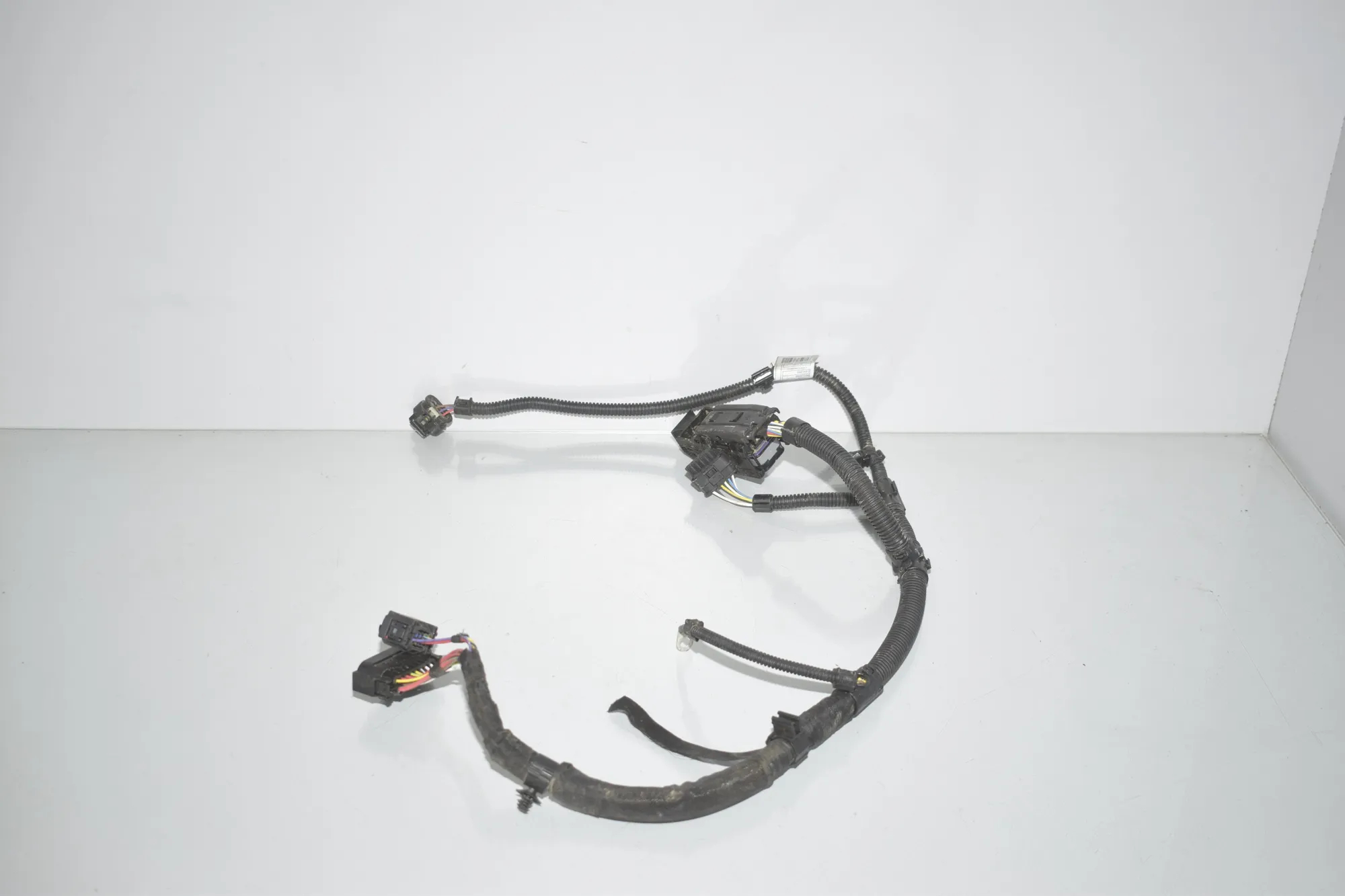 Engine Cable Harness – OEM 8632687 · BMW i3 (I01) Electric 2019 – 3