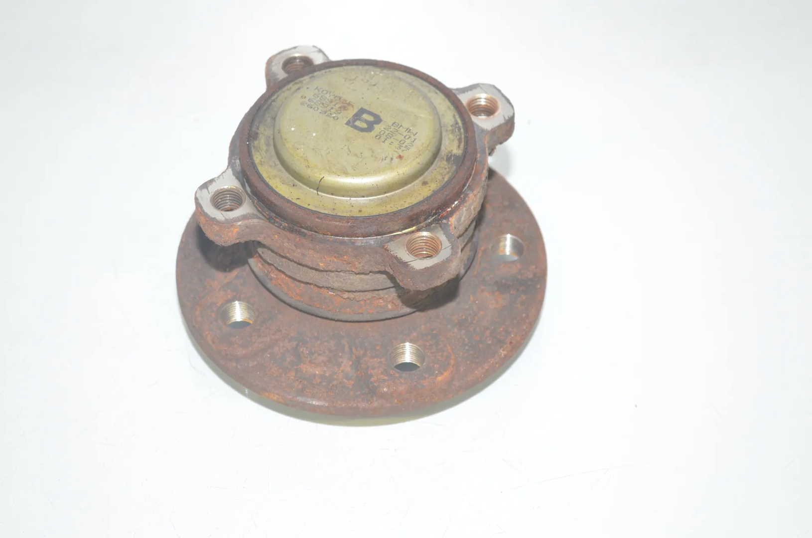 Rear Left Wheel Bearing – OEM 6891921 · BMW 1 (F40) (2019 - -) (F40)118d 2020 – 3