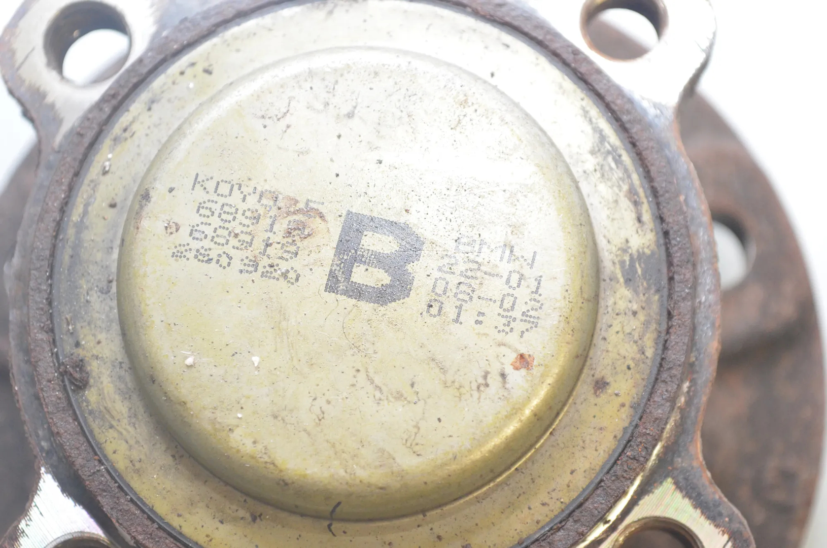 Rear Left Wheel Bearing – OEM 6891921 · BMW 1 (F40) (2019 - -) (F40)118d 2020 – 5