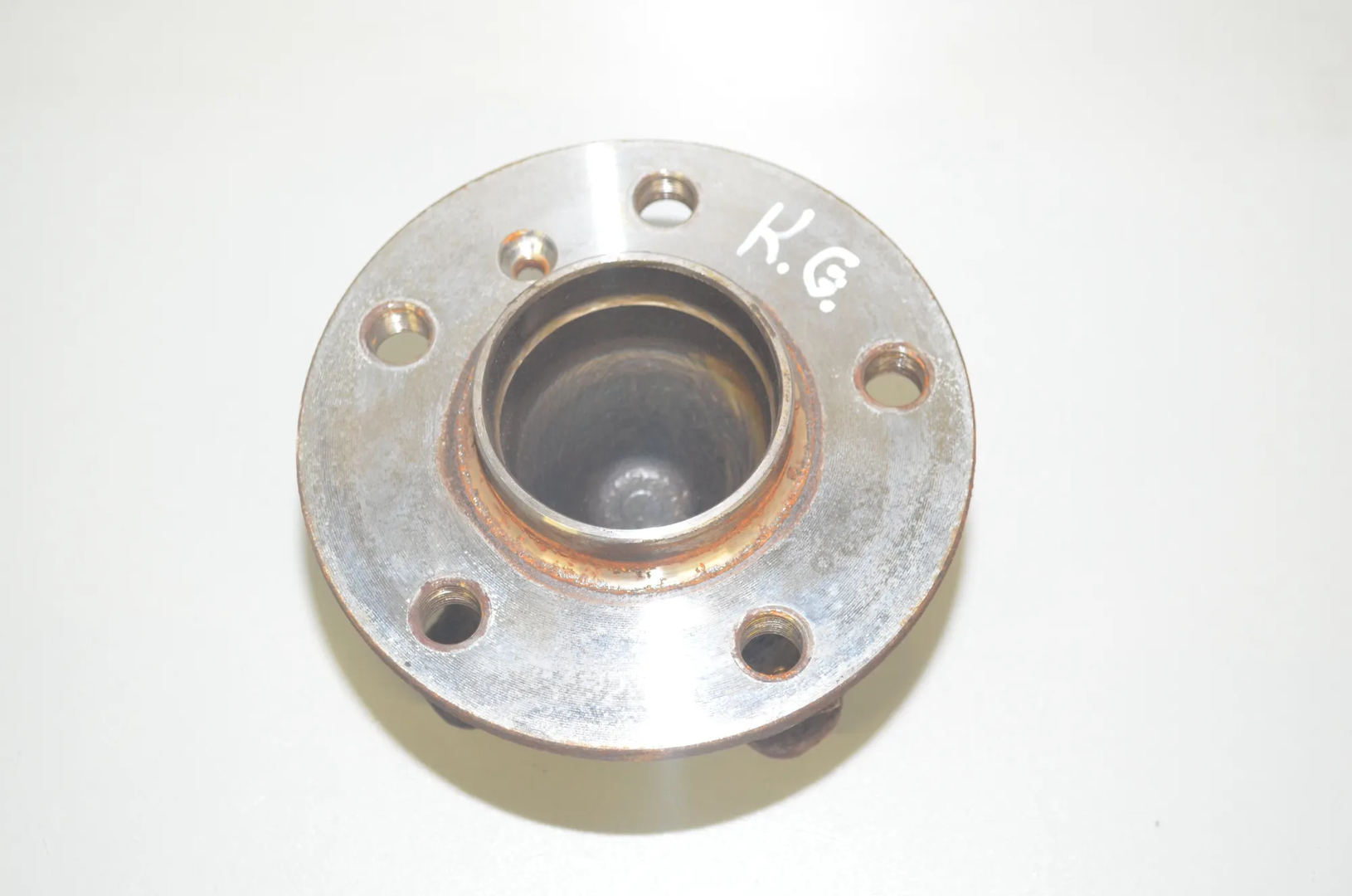 Rear Left Wheel Bearing – OEM 6891921 · BMW 1 (F40) (2019 - -) (F40)118d 2020
