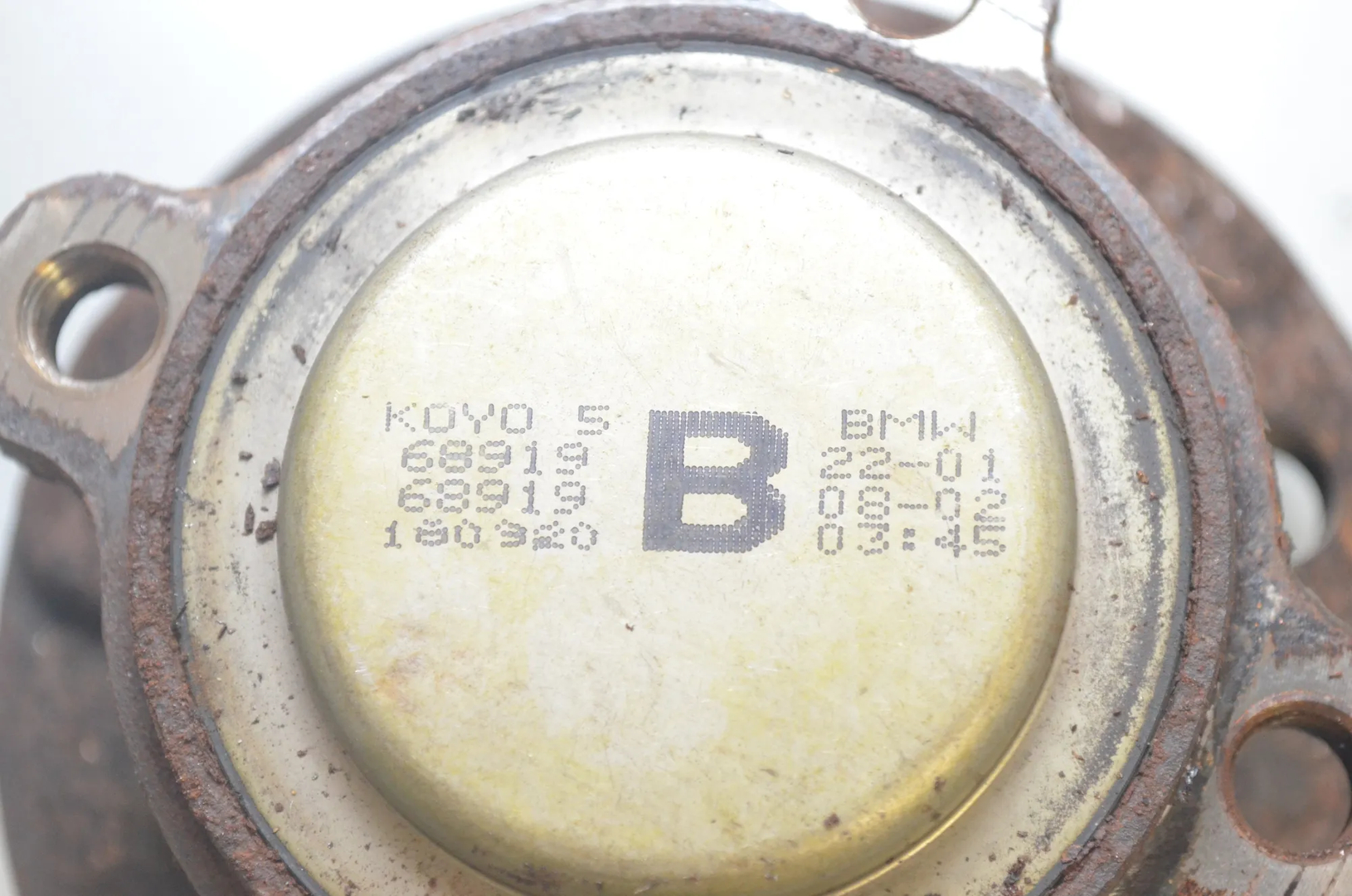 Rear Right Wheel Bearing – OEM 6891921 · BMW 1 (F40) (2019 - -) (F40)118d 2020 – 4