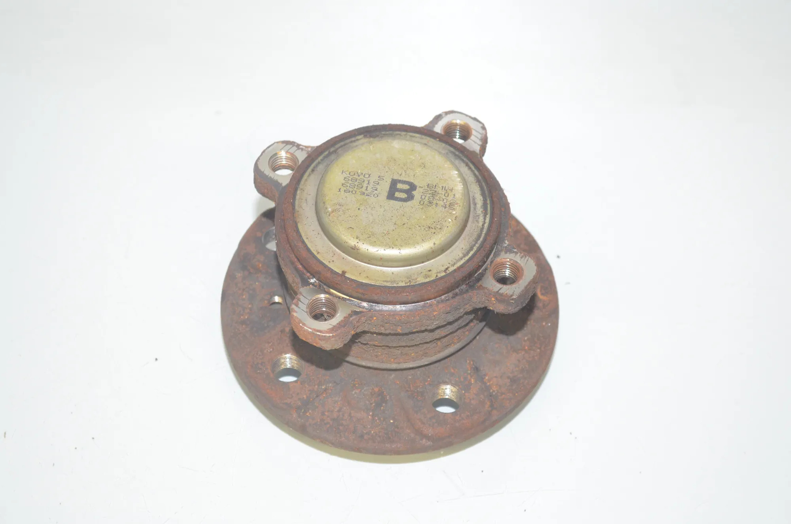 Rear Right Wheel Bearing – OEM 6891921 · BMW 1 (F40) (2019 - -) (F40)118d 2020 – 3