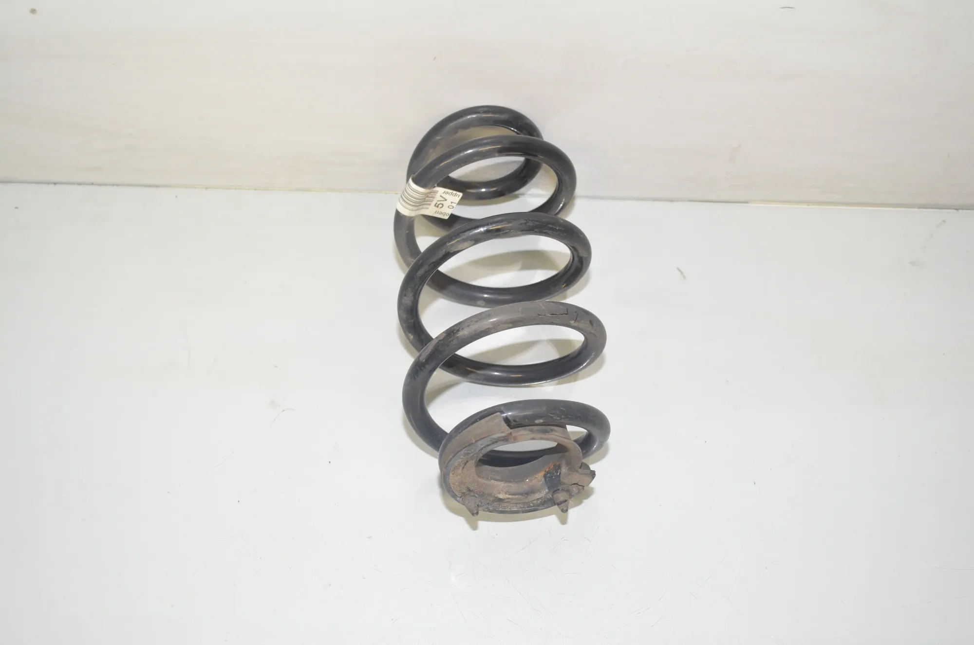Rear Right Coil Spring – OEM 6897383 · BMW 1 (F40) (2019 - -) (F40)118d 2020