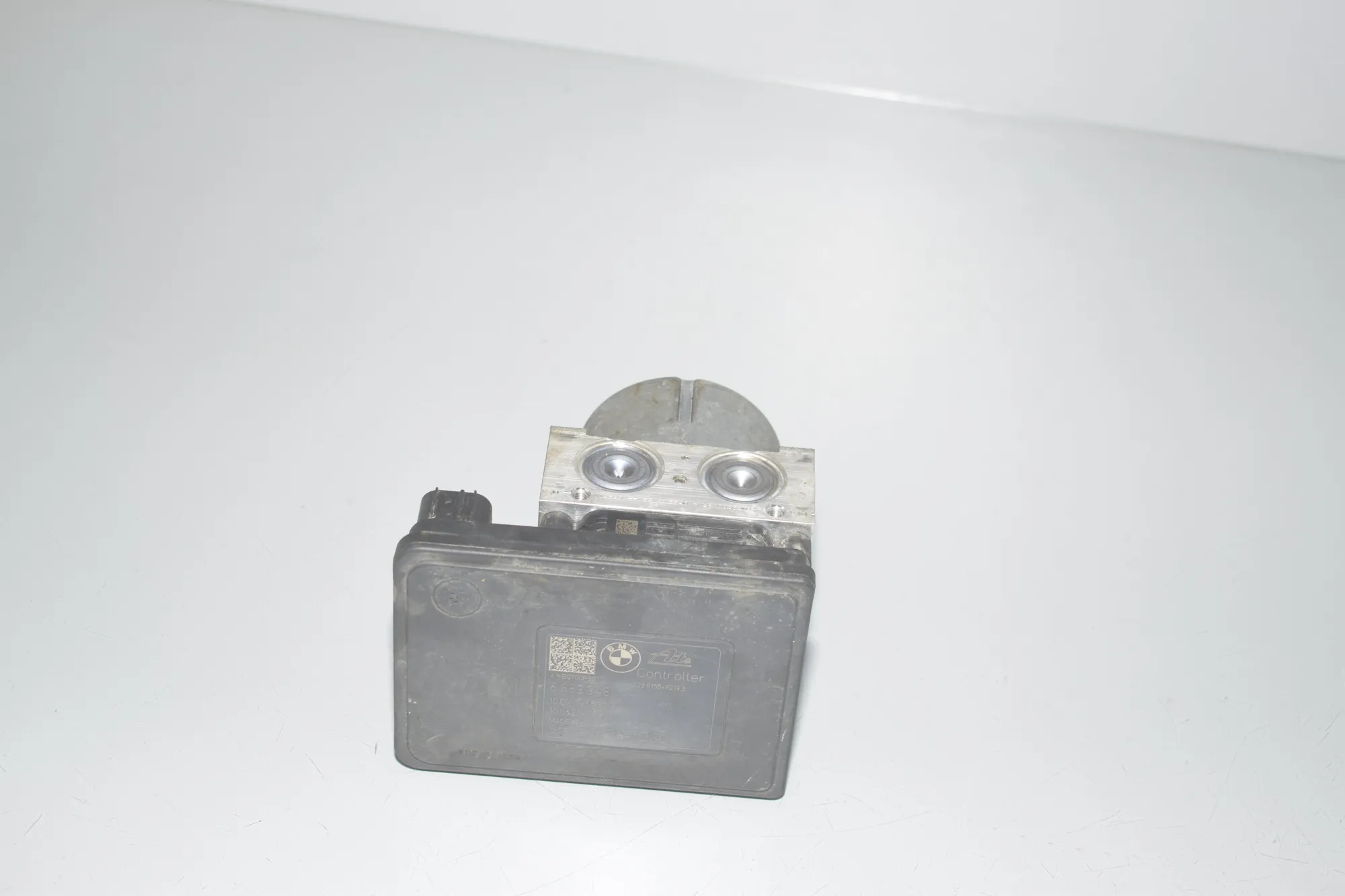 ABS Pump – OEM 6883348 · BMW i3 (I01) BMW i3 (I01) Hybrid 2020 – 5