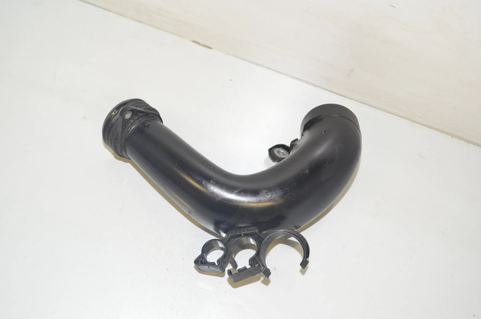 Air Intake Tube – OEM 13717601177 · BMW X3 (F25) xDrive 35 i 2011 – 3