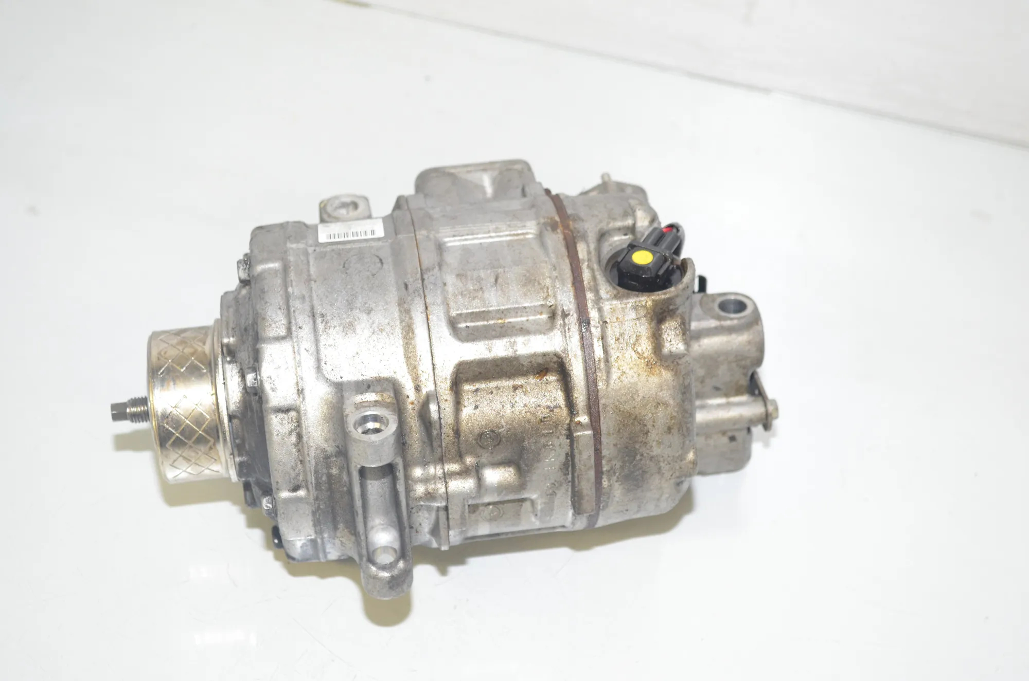 Air Condition A/C Pump – OEM 9217869 · BMW X3 (F25) xDrive 35 i 2011 – 3