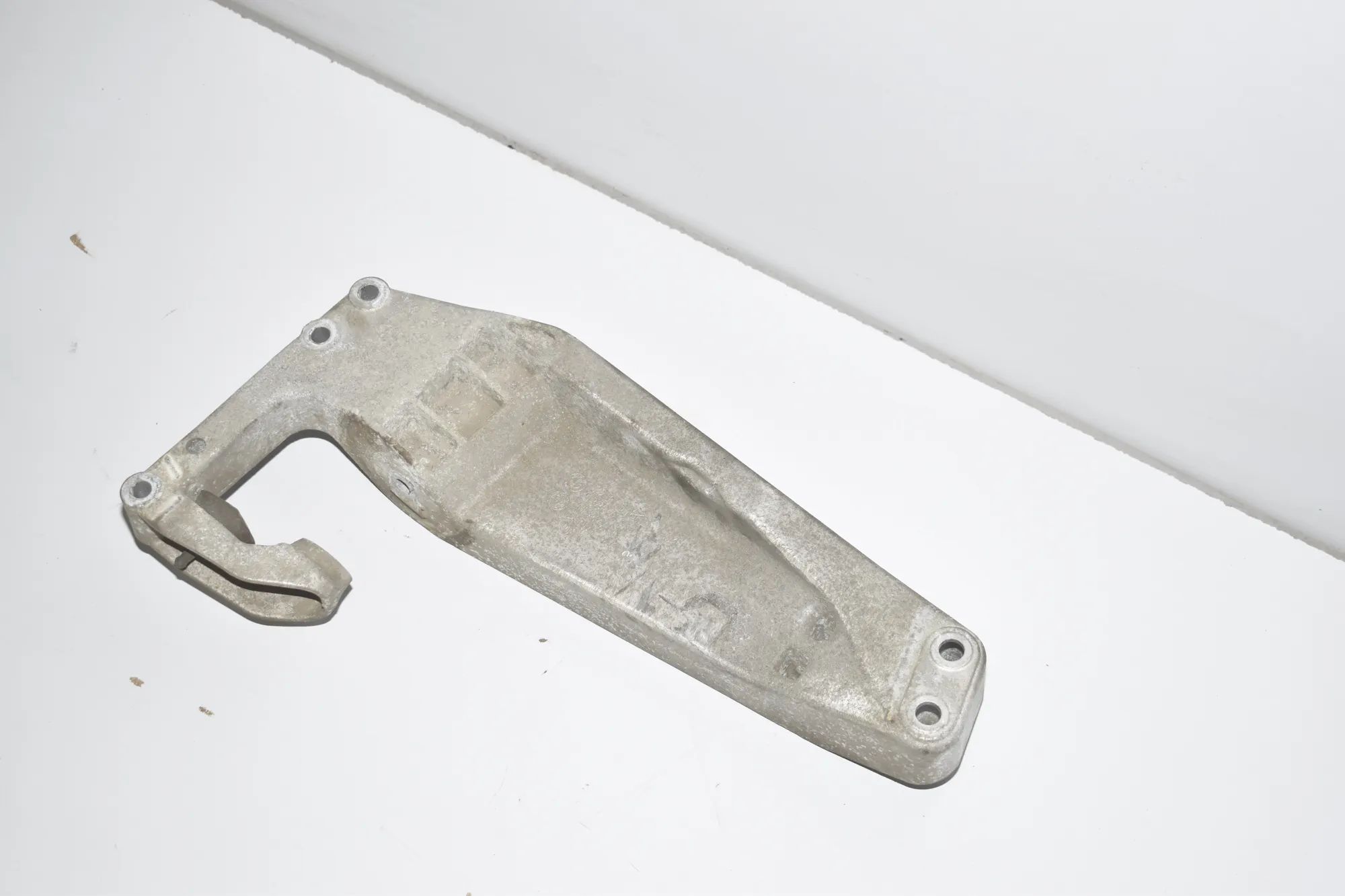 Gearbox Mount Bracket – OEM 6786567 · BMW X3 (F25) xDrive 35 i 2011 – 3