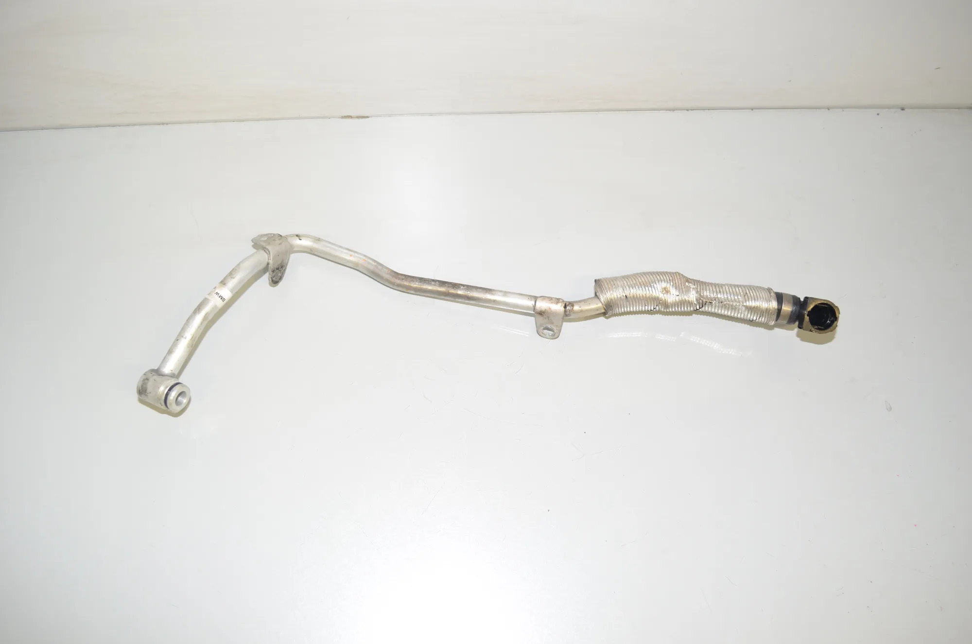Other tubes – OEM 8589047 · BMW 1 (F40) (2019 - -) (F40)118d 2020 – 2
