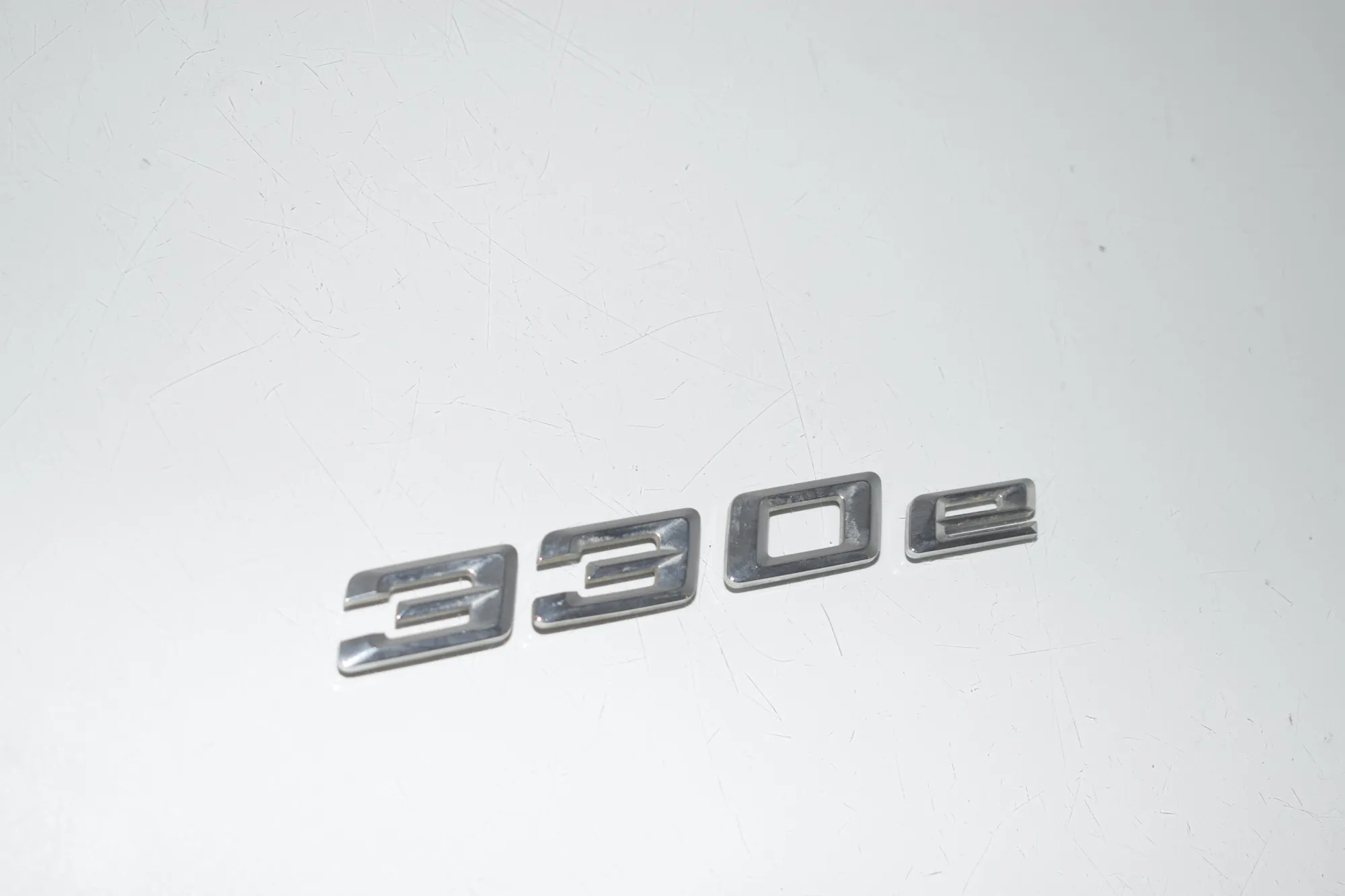 Bootlid Badge – OEM 7494324 · BMW 3 (G20, G28) (2018 - -) 330 e Plug-in-Hybrid 2021