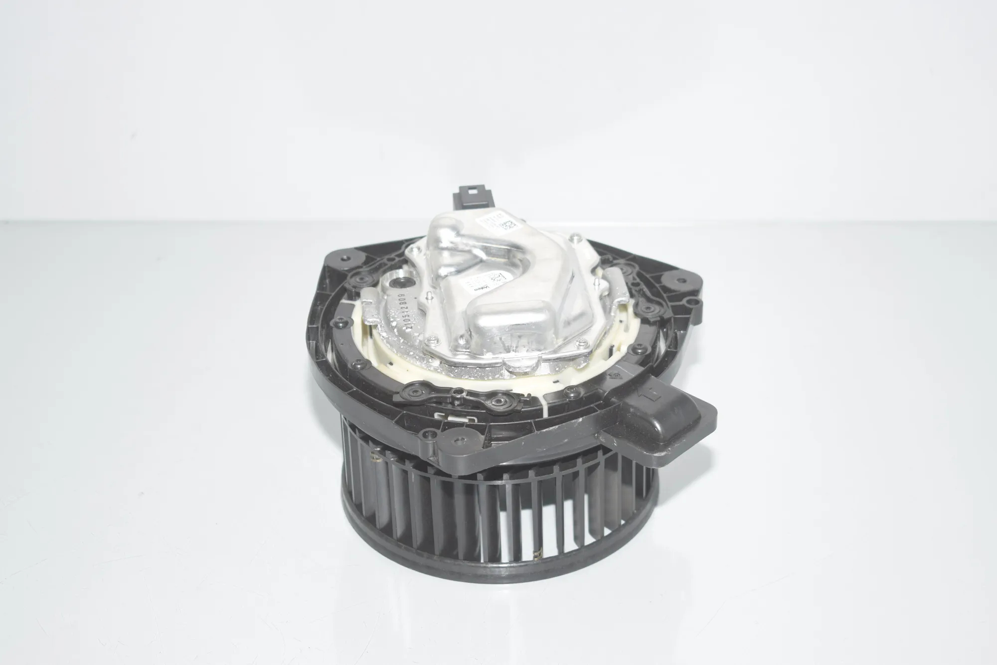 Heater Blower Fan – OEM BLDC2948F · BMW 3 (G20, G28) (2018 - -) 330 e Plug-in-Hybrid 2021 – 3