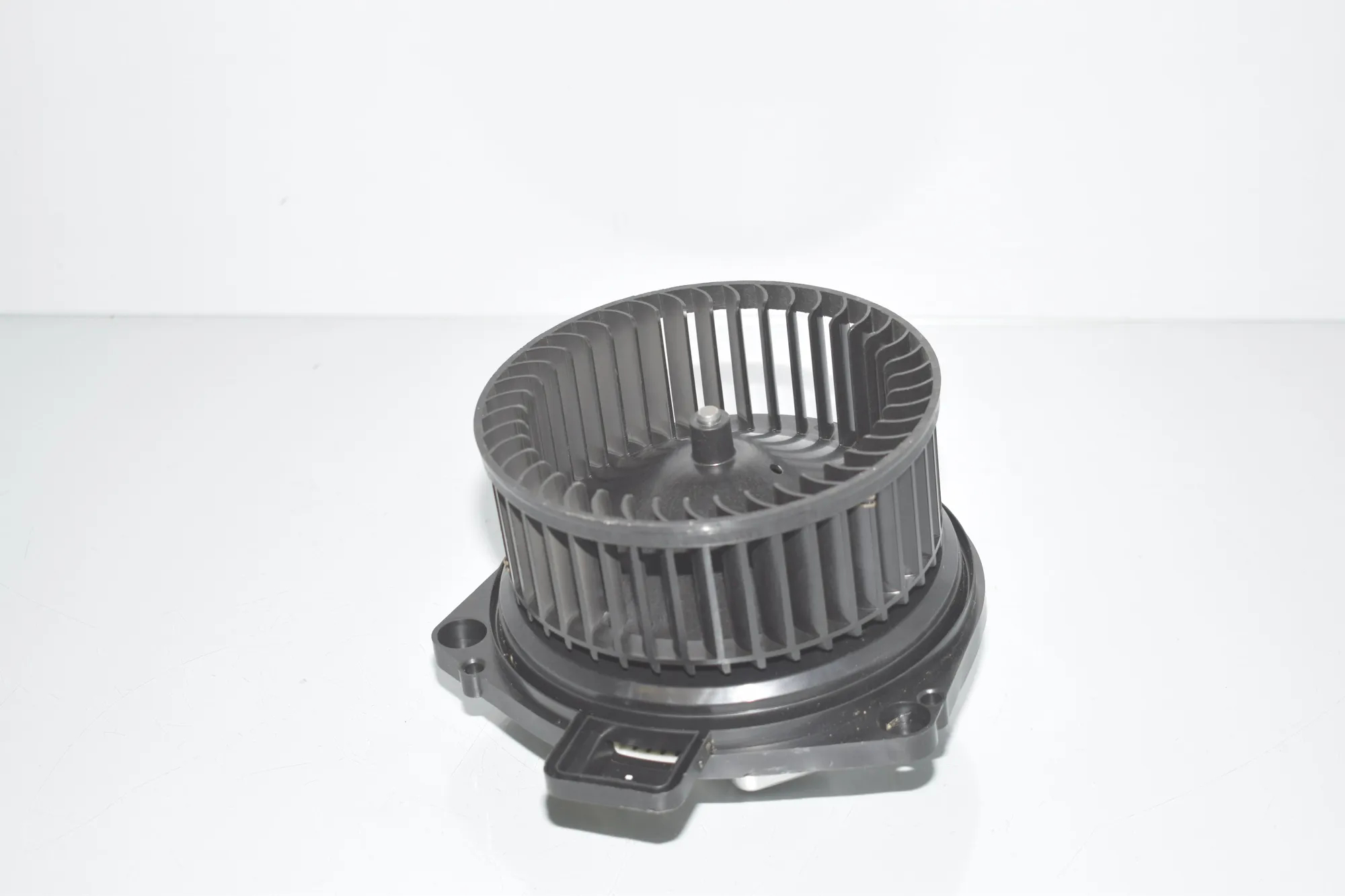 Heater Blower Fan – OEM BLDC2948F · BMW 3 (G20, G28) (2018 - -) 330 e Plug-in-Hybrid 2021 – 2