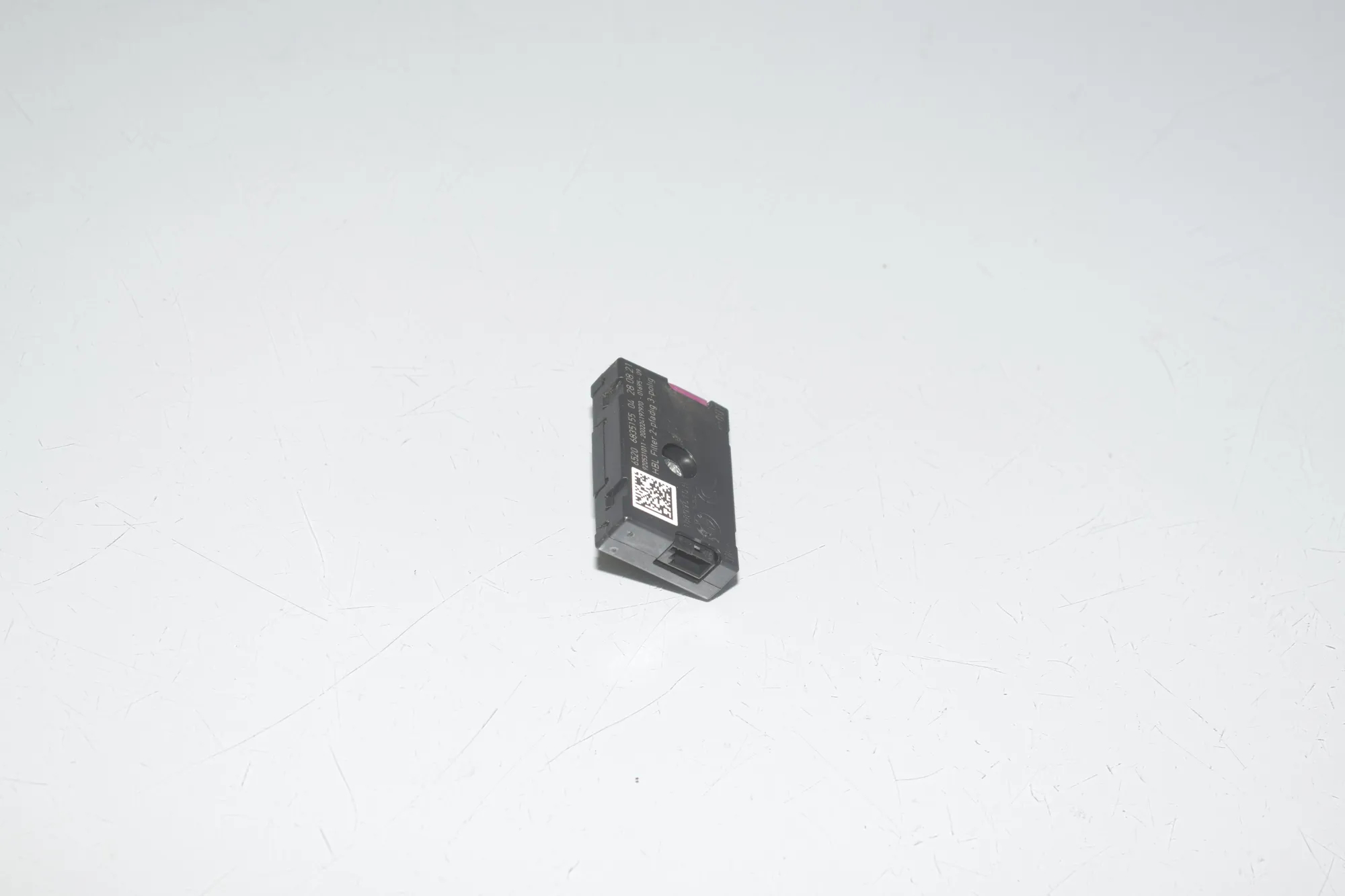 Antenna – OEM 6835155 · BMW 3 (G20, G28) (2018 - -) 330 e Plug-in-Hybrid 2021 – 2