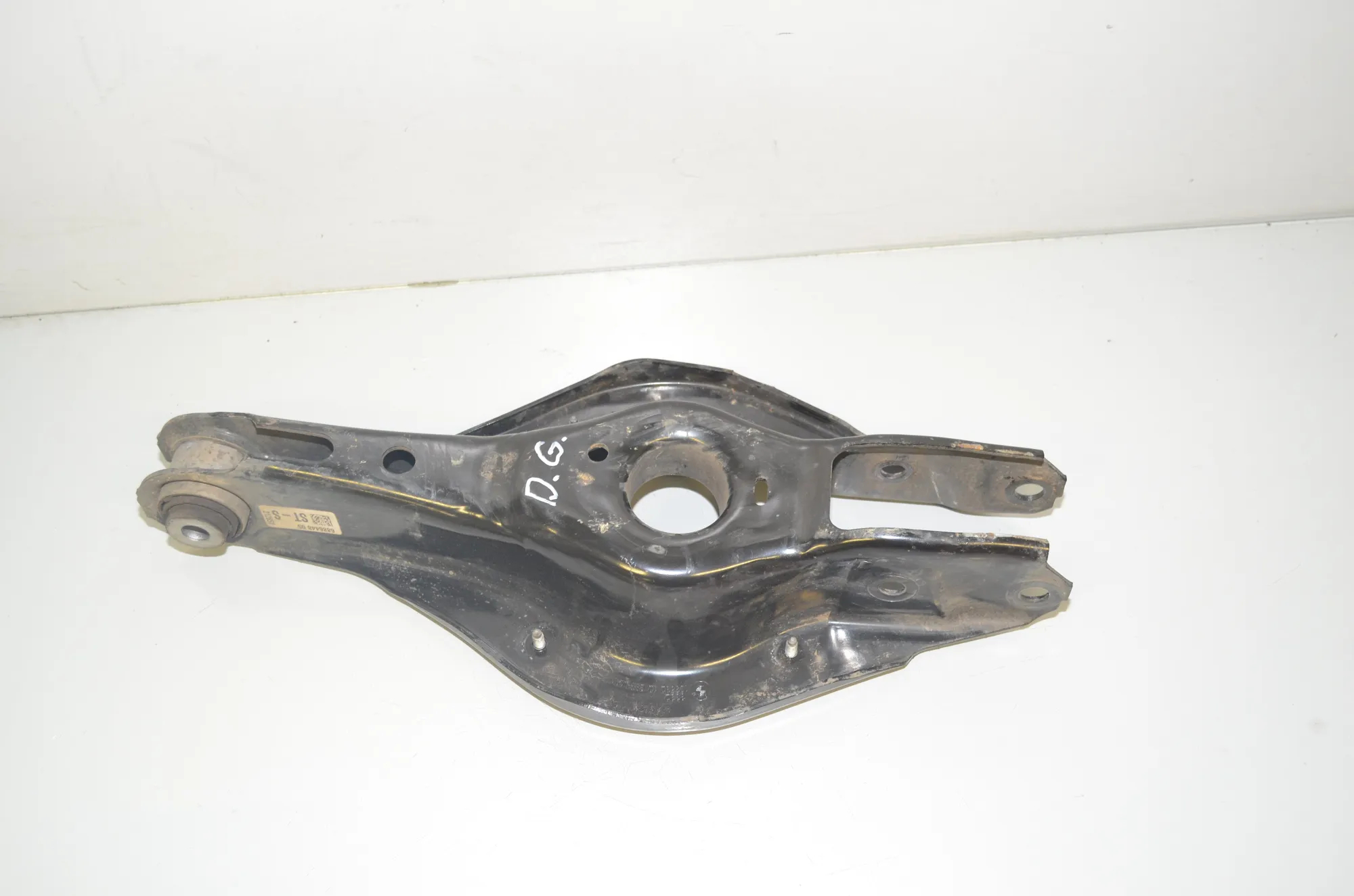 Rear Right Lower Control Arm – OEM 6886451 · BMW 3 (G20, G28) (2018 - -) 330 e Plug-in-Hybrid 2021