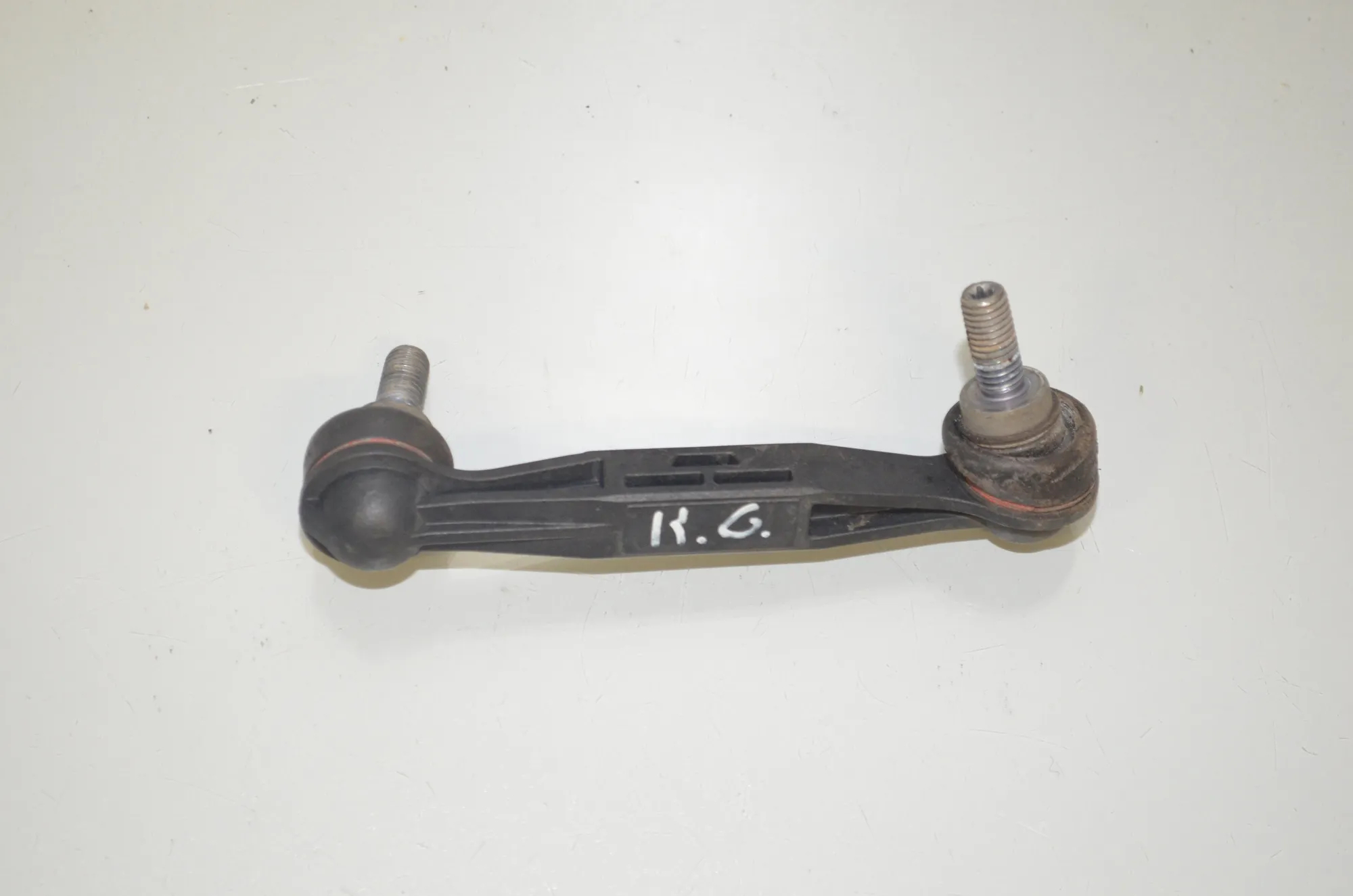 Rear Left Stabilizer Link – OEM 6785607 · BMW 3 (G20, G28) (2018 - -) 330 e Plug-in-Hybrid 2021 – 2