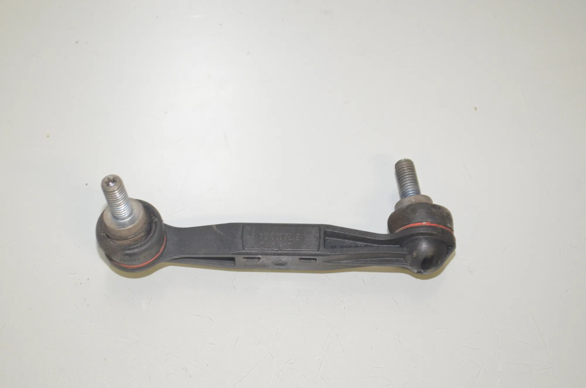 Rear Right Stabilizer Link – OEM 6785608 · BMW 3 (G20, G28) (2018 - -) 330 e Plug-in-Hybrid 2021 – 3