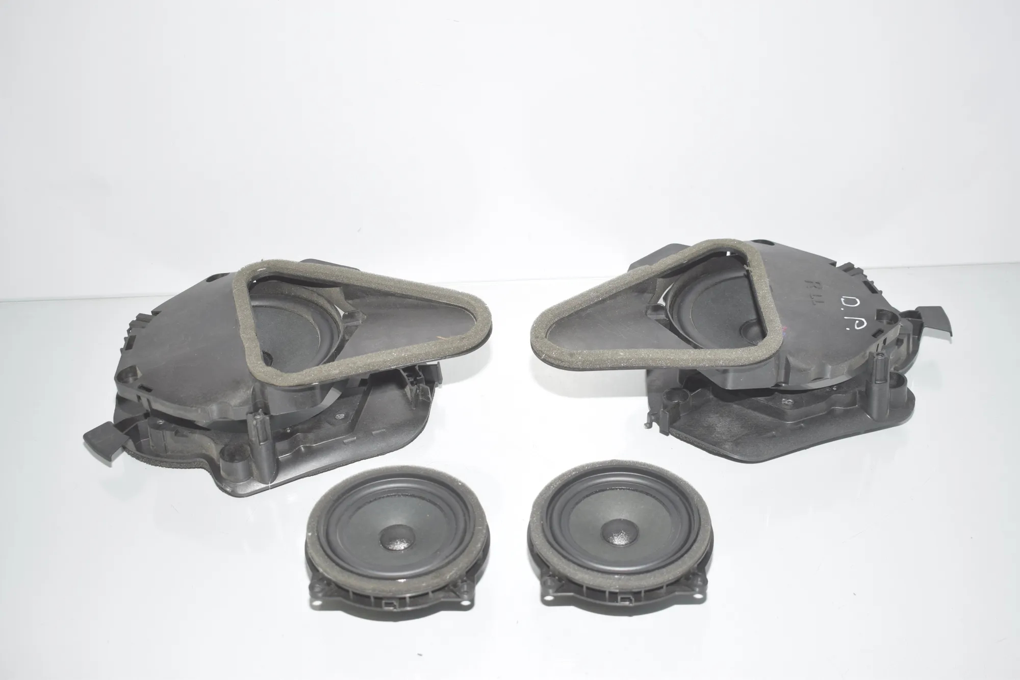 Sound Audio System Set – OEM 8715685 · BMW i3 (I01) Electric 2019 – 2