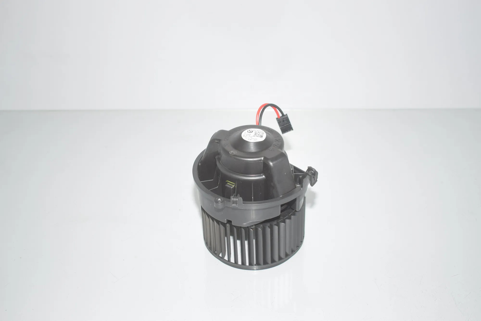 Heater Blower Fan – OEM 9297752 · BMW X1 (F48) xDrive 20 i 2019 – 3
