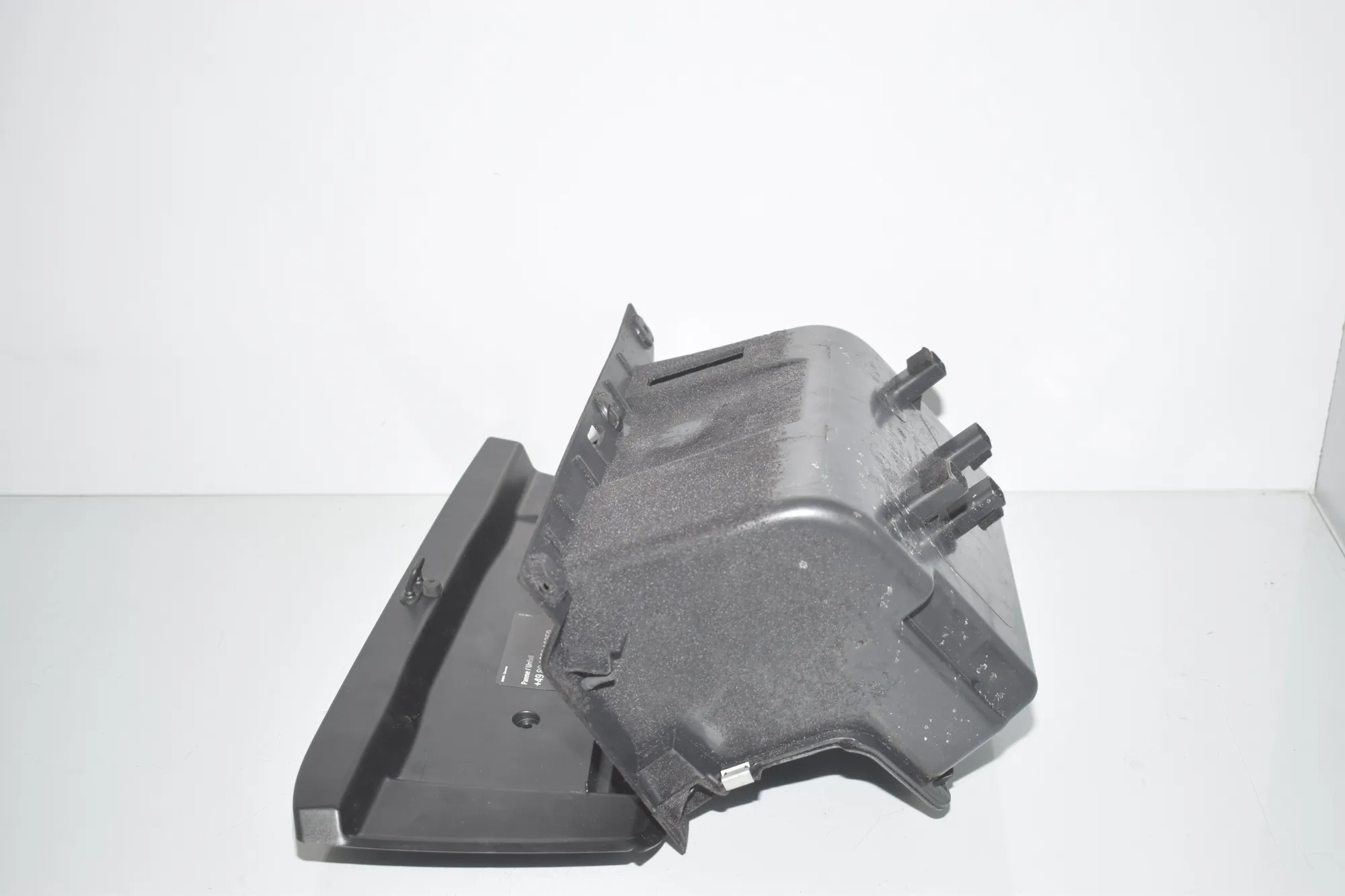 Glove Compartment – OEM 9283011 · BMW i3 (I01) Electric 2019 – 2