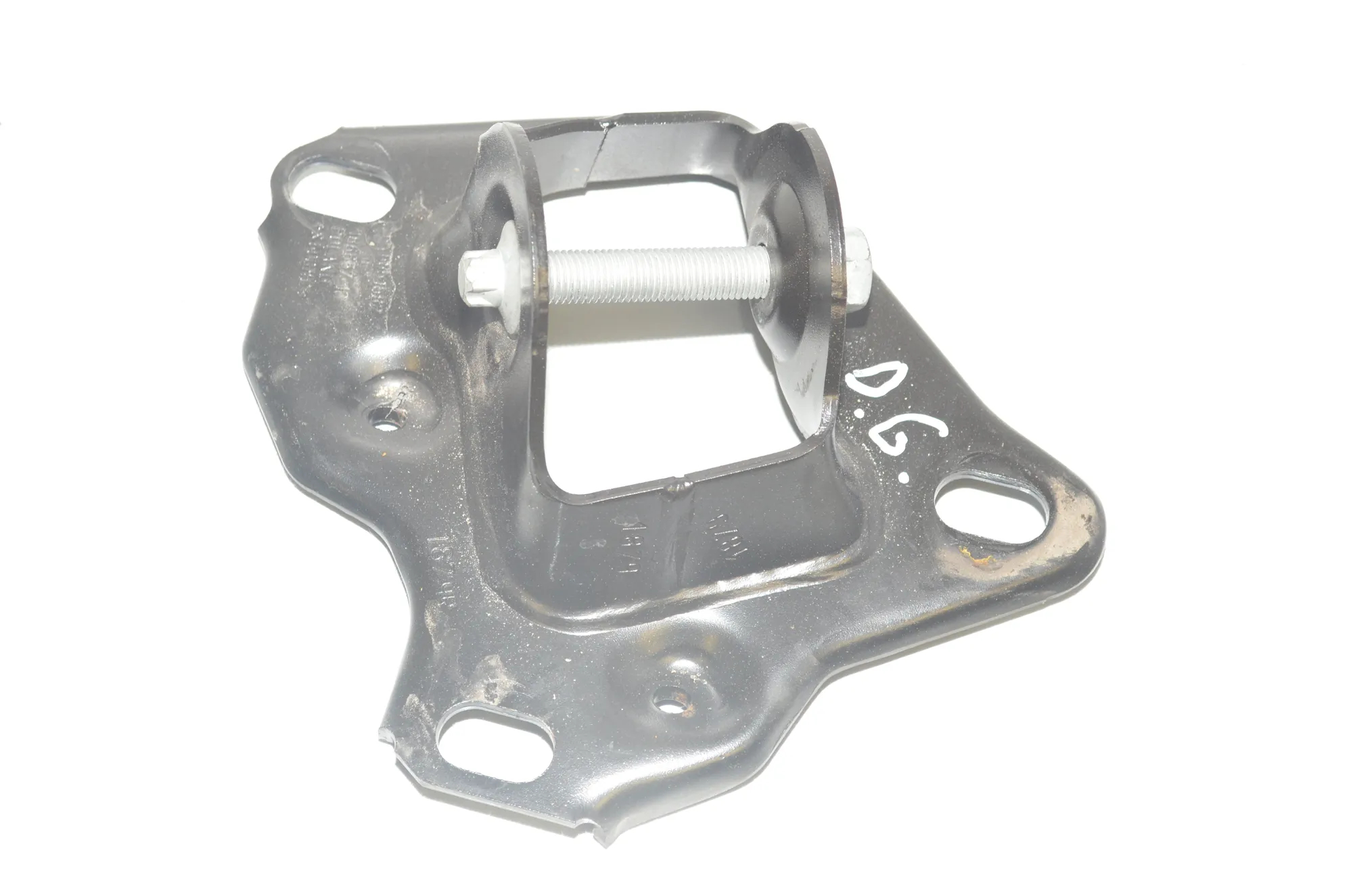 Bracket – OEM 6851582 · BMW X1 (F48) xDrive 20 i 2019 – 2