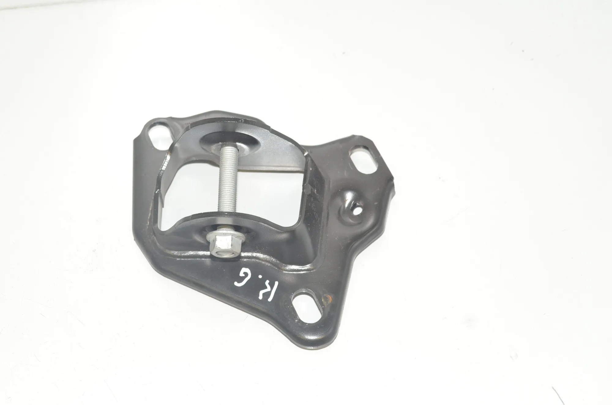 Bracket – OEM 6851581 · BMW X1 (F48) xDrive 20 i 2019 – 2