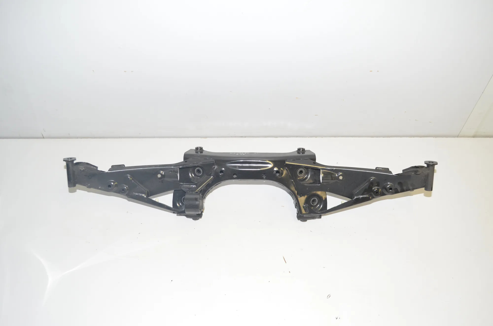 Rear Subframe – OEM 6862558 · BMW X1 (F48) xDrive 20 i 2019 – 2