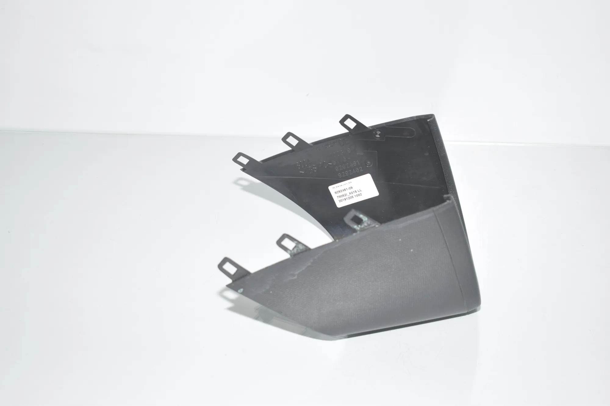 Steering Mechanism Trim – OEM 9292461 · BMW i3 (I01) Electric 2019 – 4