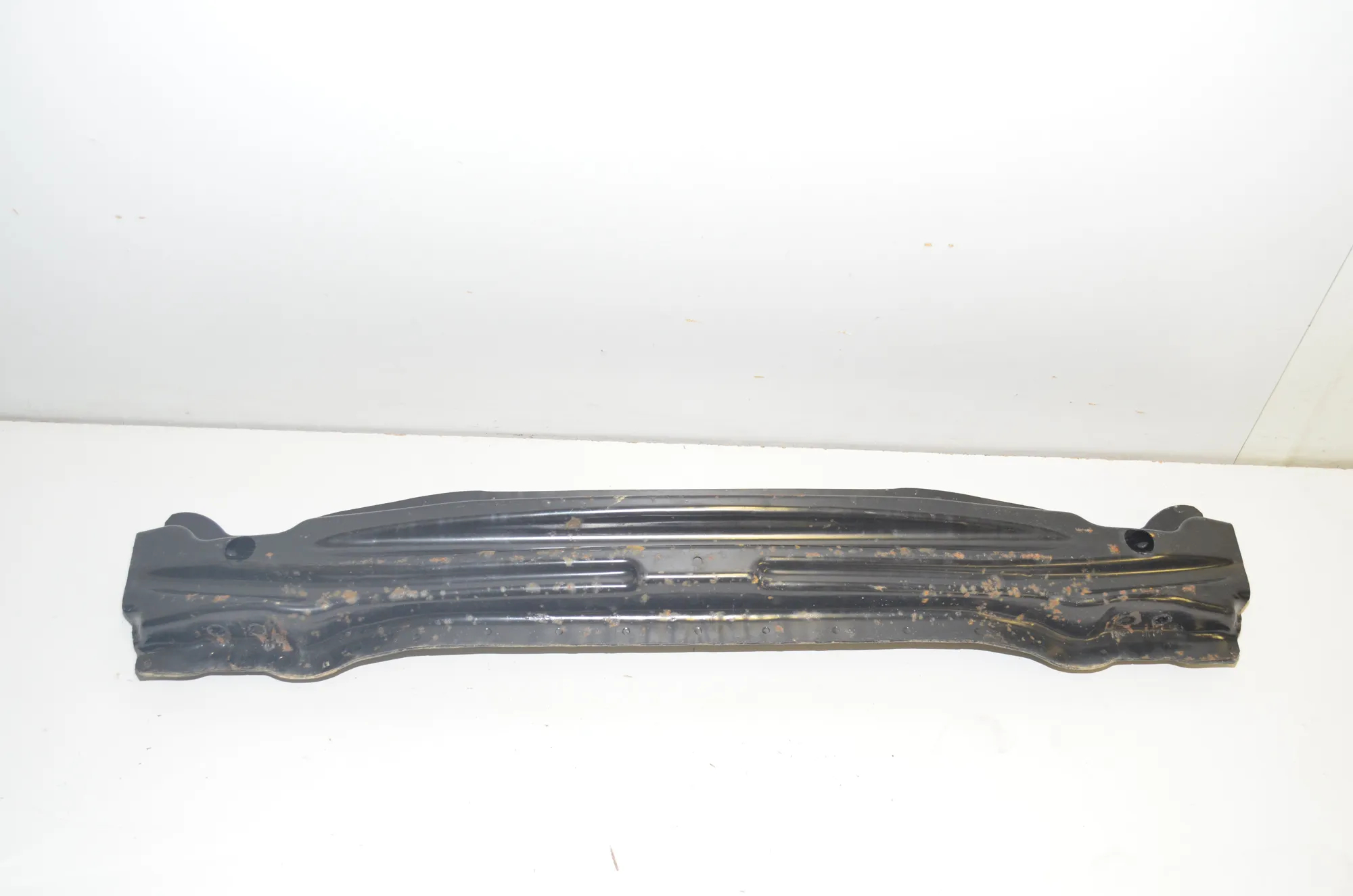 Rear Crash Reinforcement Bar – OEM 7296780 · BMW i3 (I01) Electric 2019 – 2