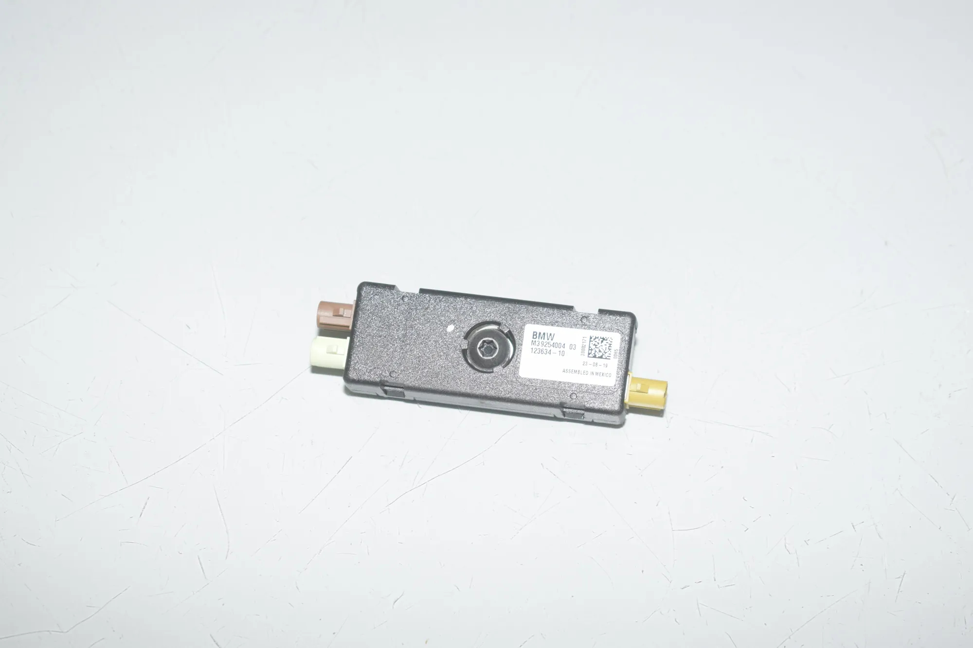 Antenna – OEM 9254004 · BMW i3 (I01) Electric 2019