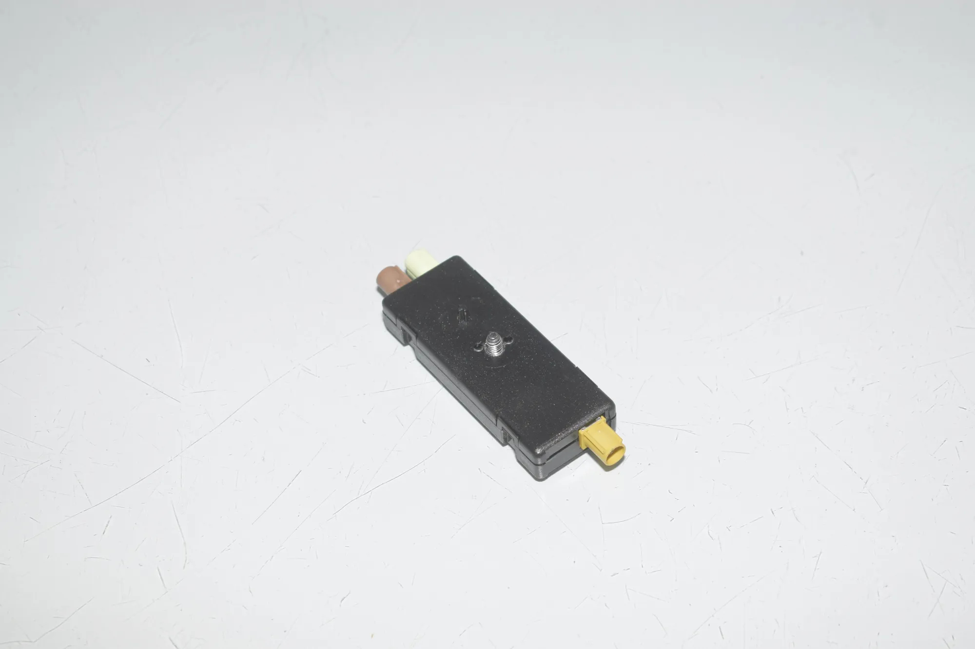 Antenna – OEM 9254004 · BMW i3 (I01) Electric 2019 – 2