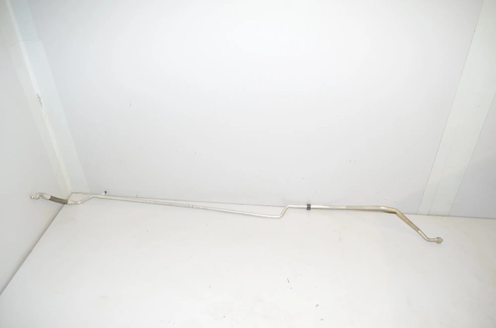 A/C Air Con Hose Pipe – OEM 9291152 · BMW i3 (I01) Electric 2019 – 2