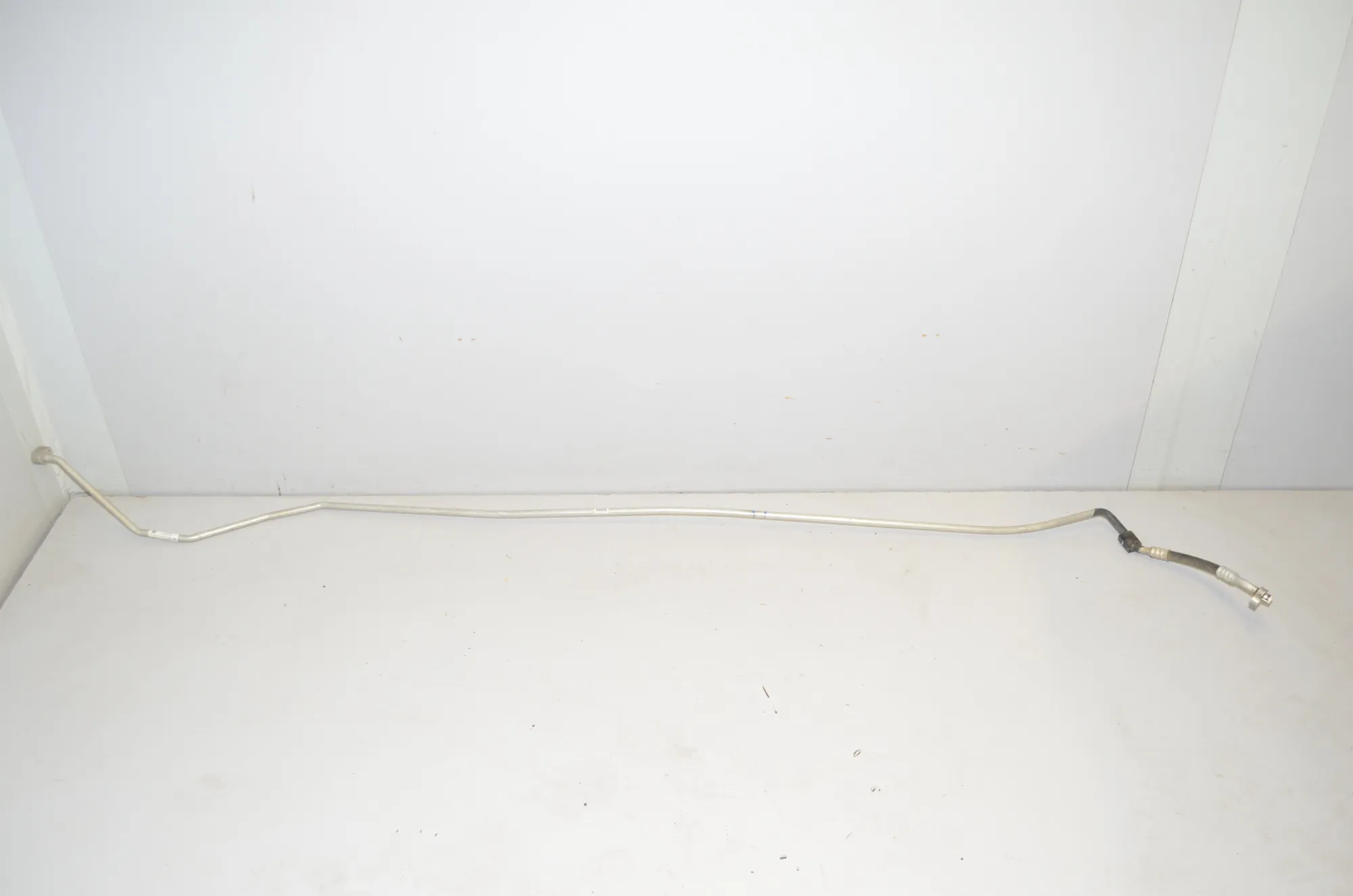 A/C Air Con Hose Pipe – OEM 9291160 · BMW i3 (I01) Electric 2019