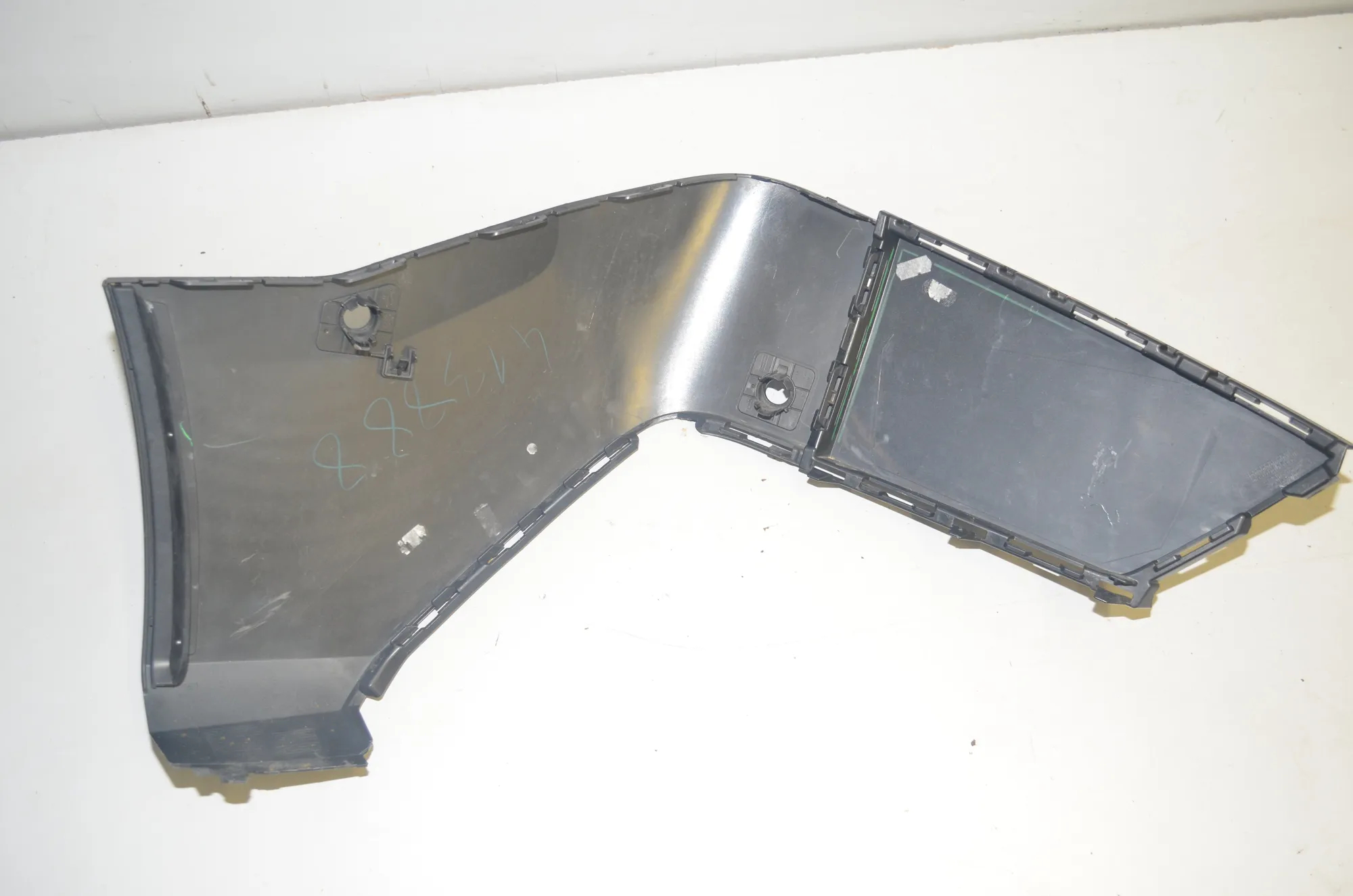 Other Rear Bumper Parts – OEM 9491668 · BMW iX (I20) BMW iX (I20) M60 2023 – 3
